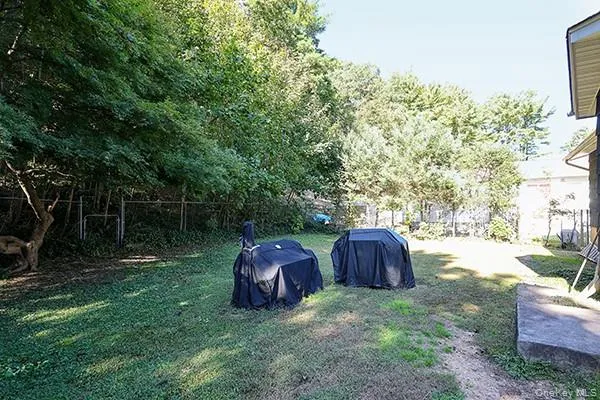 108 Sugar Toms Lane, Oyster Bay, NY, 3 Bedrooms Bedrooms, 8 Rooms Rooms,2 BathroomsBathrooms,Residential,For Rent,Sugar Toms,0,1063144 108 Sugar Toms Lane, Oyster Bay, NY, 3 Bedrooms Bedrooms, 8 Rooms Rooms,2 BathroomsBathrooms,Residential,For Rent,Sugar Toms,0,1063144