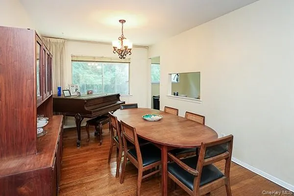 108 Sugar Toms Lane, Oyster Bay, NY, 3 Bedrooms Bedrooms, 8 Rooms Rooms,2 BathroomsBathrooms,Residential,For Rent,Sugar Toms,0,1063144 108 Sugar Toms Lane, Oyster Bay, NY, 3 Bedrooms Bedrooms, 8 Rooms Rooms,2 BathroomsBathrooms,Residential,For Rent,Sugar Toms,0,1063144