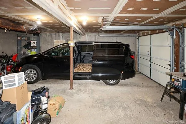 108 Sugar Toms Lane, Oyster Bay, NY, 3 Bedrooms Bedrooms, 8 Rooms Rooms,2 BathroomsBathrooms,Residential,For Rent,Sugar Toms,0,1063144 108 Sugar Toms Lane, Oyster Bay, NY, 3 Bedrooms Bedrooms, 8 Rooms Rooms,2 BathroomsBathrooms,Residential,For Rent,Sugar Toms,0,1063144