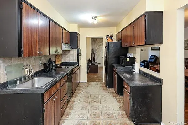 108 Sugar Toms Lane, Oyster Bay, NY, 3 Bedrooms Bedrooms, 8 Rooms Rooms,2 BathroomsBathrooms,Residential,For Rent,Sugar Toms,0,1063144 108 Sugar Toms Lane, Oyster Bay, NY, 3 Bedrooms Bedrooms, 8 Rooms Rooms,2 BathroomsBathrooms,Residential,For Rent,Sugar Toms,0,1063144