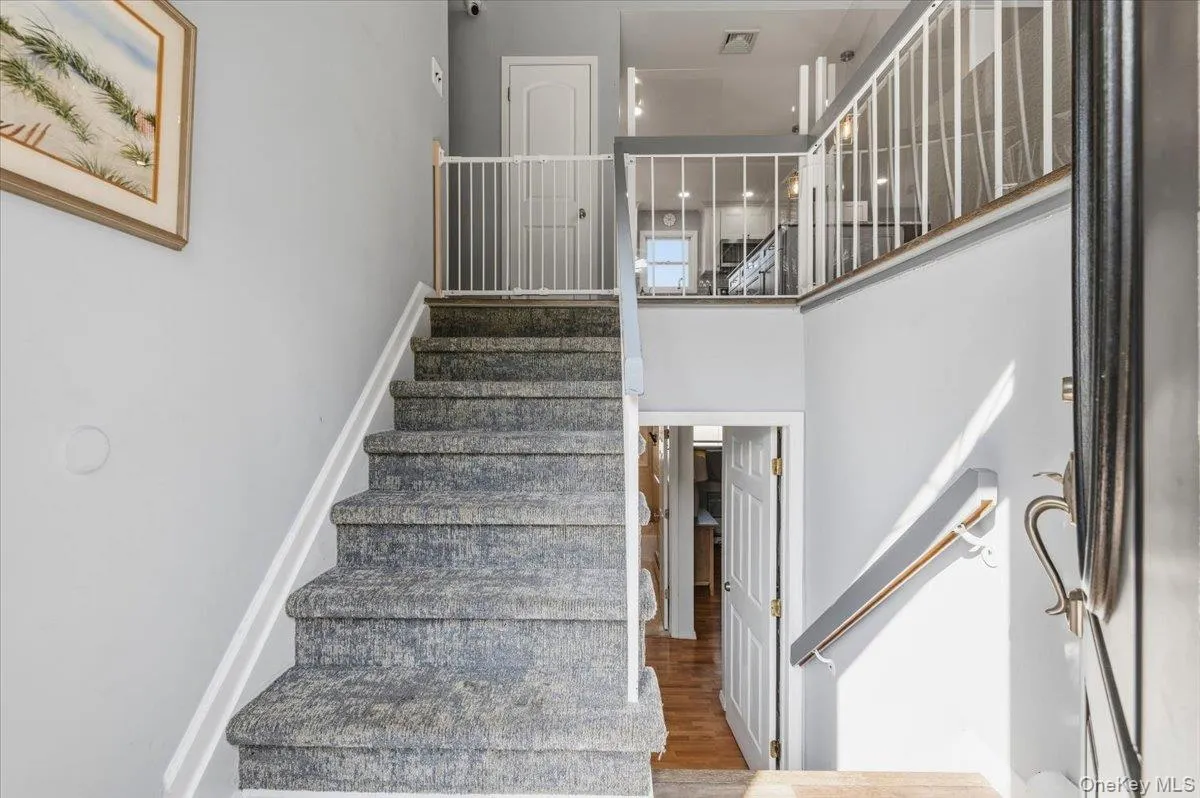 14 Sycamore Avenue, Oyster Bay, NY, 4 Bedrooms Bedrooms, 10 Rooms Rooms,3 BathroomsBathrooms,Residential Lease,For Rent,Sycamore,0,1063147 14 Sycamore Avenue, Oyster Bay, NY, 4 Bedrooms Bedrooms, 10 Rooms Rooms,3 BathroomsBathrooms,Residential Lease,For Rent,Sycamore,0,1063147