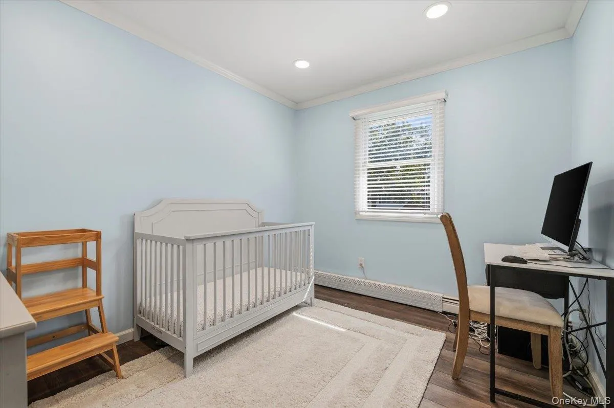 14 Sycamore Avenue, Oyster Bay, NY, 4 Bedrooms Bedrooms, 10 Rooms Rooms,3 BathroomsBathrooms,Residential Lease,For Rent,Sycamore,0,1063147 14 Sycamore Avenue, Oyster Bay, NY, 4 Bedrooms Bedrooms, 10 Rooms Rooms,3 BathroomsBathrooms,Residential Lease,For Rent,Sycamore,0,1063147