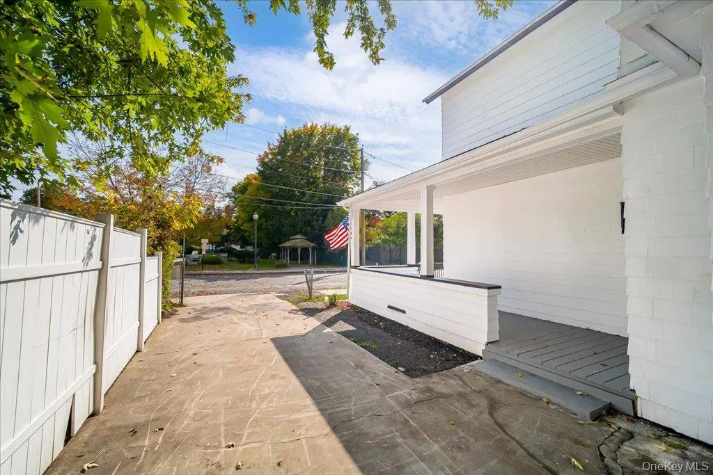22 River Street, Port Jervis, NY, 4 Bedrooms Bedrooms, 8 Rooms Rooms,2 BathroomsBathrooms,Residential,For Rent,River,0,1063152 22 River Street, Port Jervis, NY, 4 Bedrooms Bedrooms, 8 Rooms Rooms,2 BathroomsBathrooms,Residential,For Rent,River,0,1063152