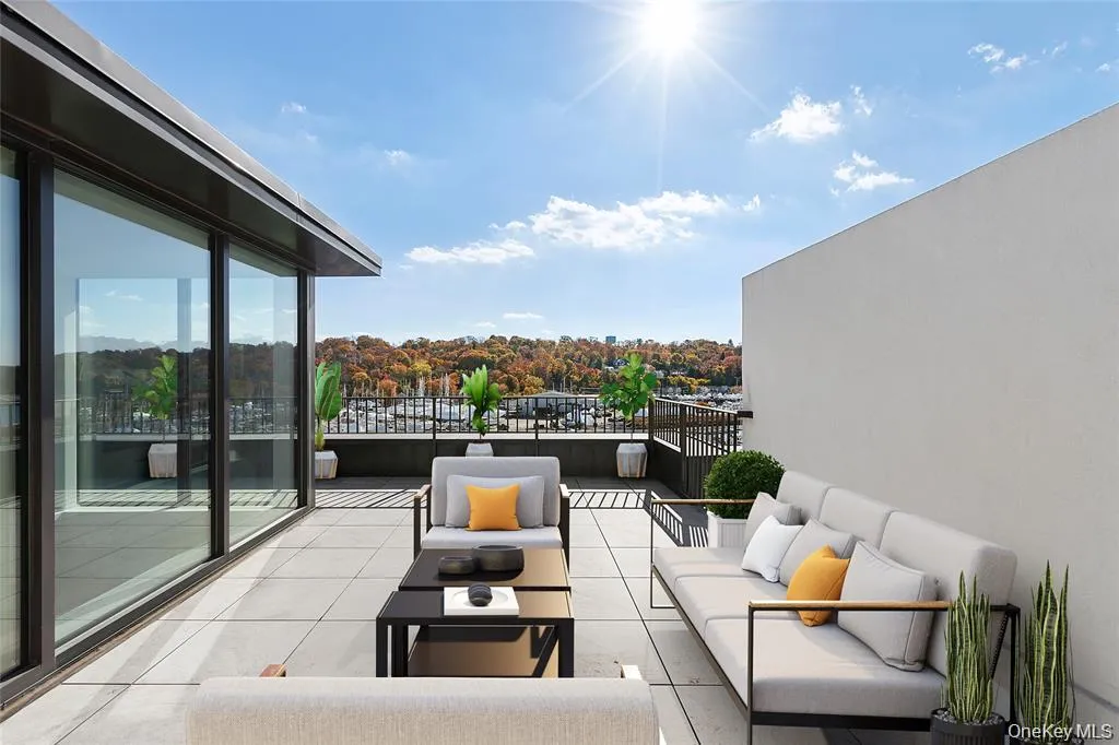 100 Garvies Point Road, Glen Cove, NY, 3 Bedrooms Bedrooms, 6 Rooms Rooms,3 BathroomsBathrooms,Residential,For Rent,Garvies Point,0,1063155 100 Garvies Point Road, Glen Cove, NY, 3 Bedrooms Bedrooms, 6 Rooms Rooms,3 BathroomsBathrooms,Residential,For Rent,Garvies Point,0,1063155
