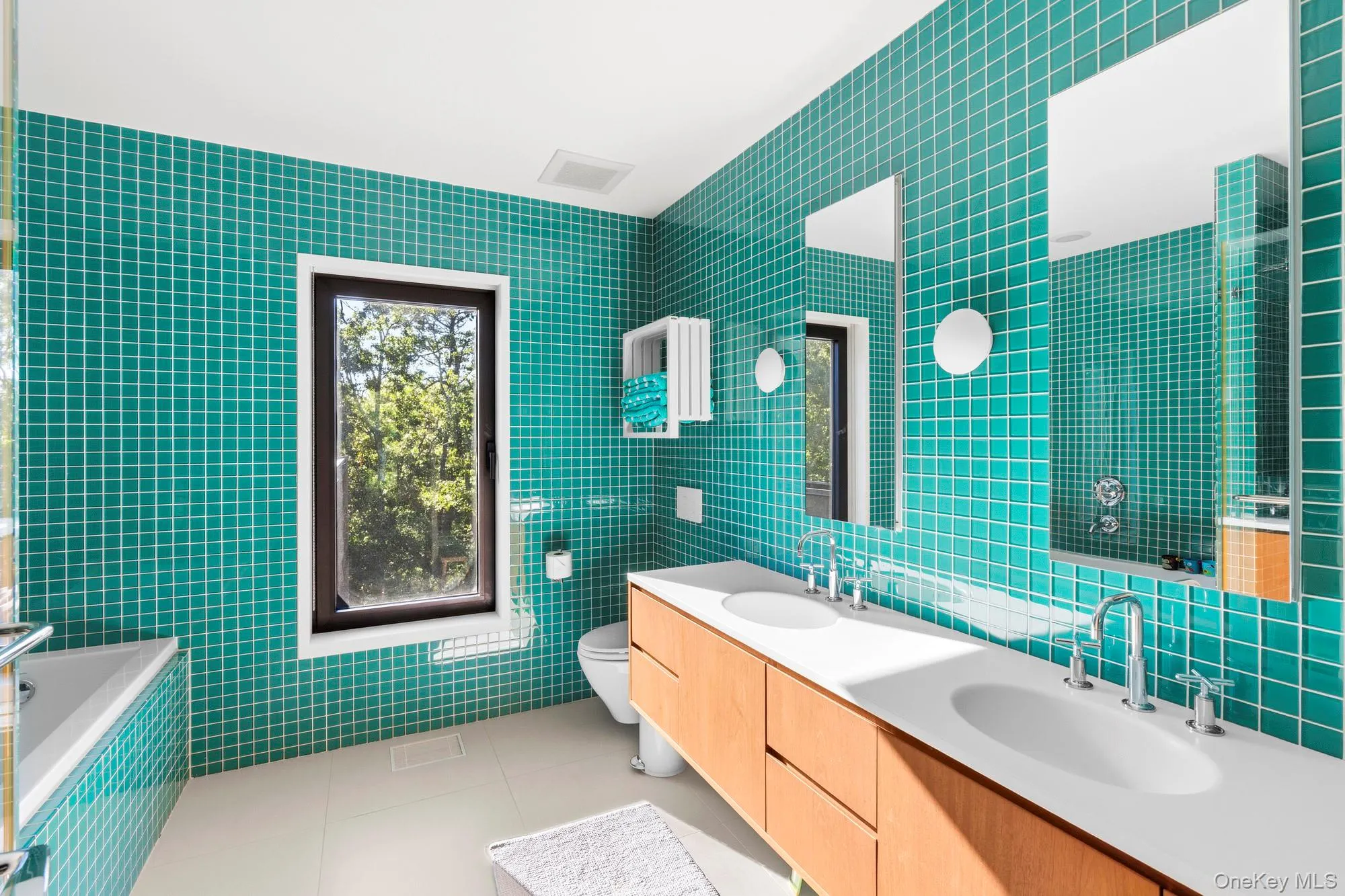 137 Great Hill Road, Southampton, NY, 5 Bedrooms Bedrooms, 10 Rooms Rooms,4 BathroomsBathrooms,Residential,For Rent,Great Hill,0,1063165 137 Great Hill Road, Southampton, NY, 5 Bedrooms Bedrooms, 10 Rooms Rooms,4 BathroomsBathrooms,Residential,For Rent,Great Hill,0,1063165