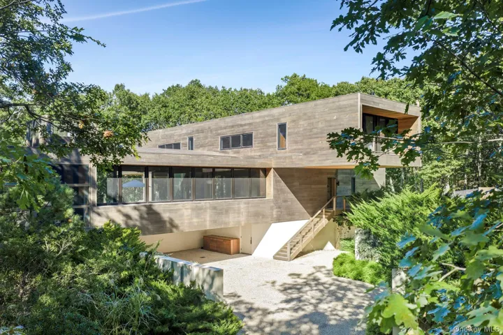 137 Great Hill Road, Southampton, New York 11968