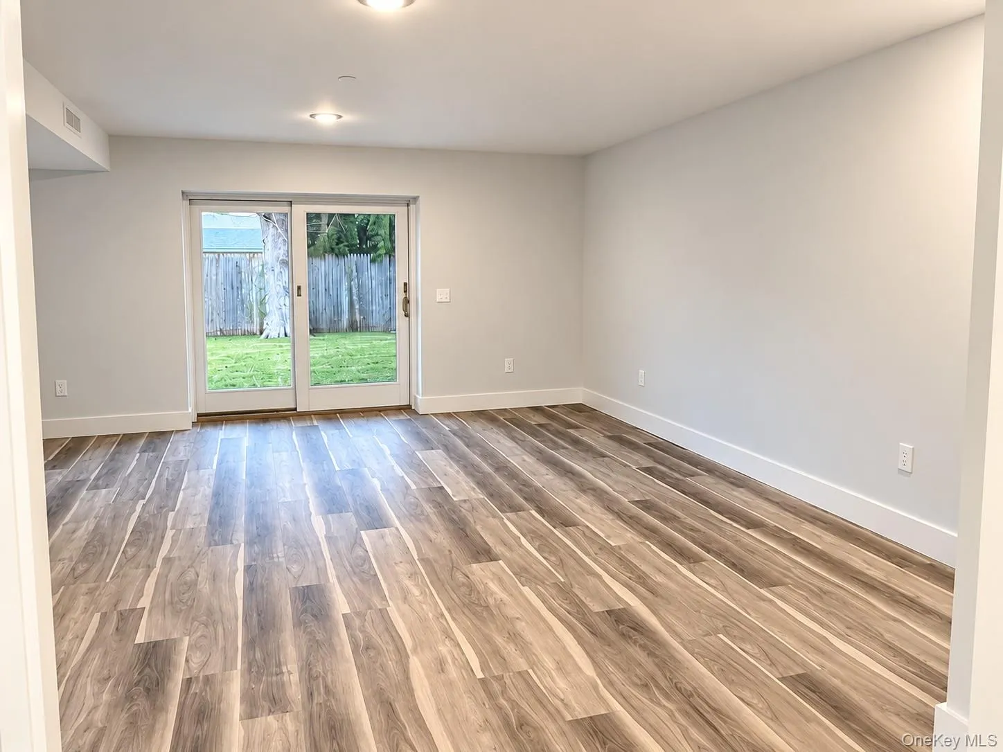 195 Park Avenue, Harrison, NY, 3 Bedroom Bedrooms, 7 Room Rooms,3 BathroomBathrooms,Residential Lease,For Rent,Park,0,1063172 195 Park Avenue, Harrison, NY, 3 Bedroom Bedrooms, 7 Room Rooms,3 BathroomBathrooms,Residential Lease,For Rent,Park,0,1063172