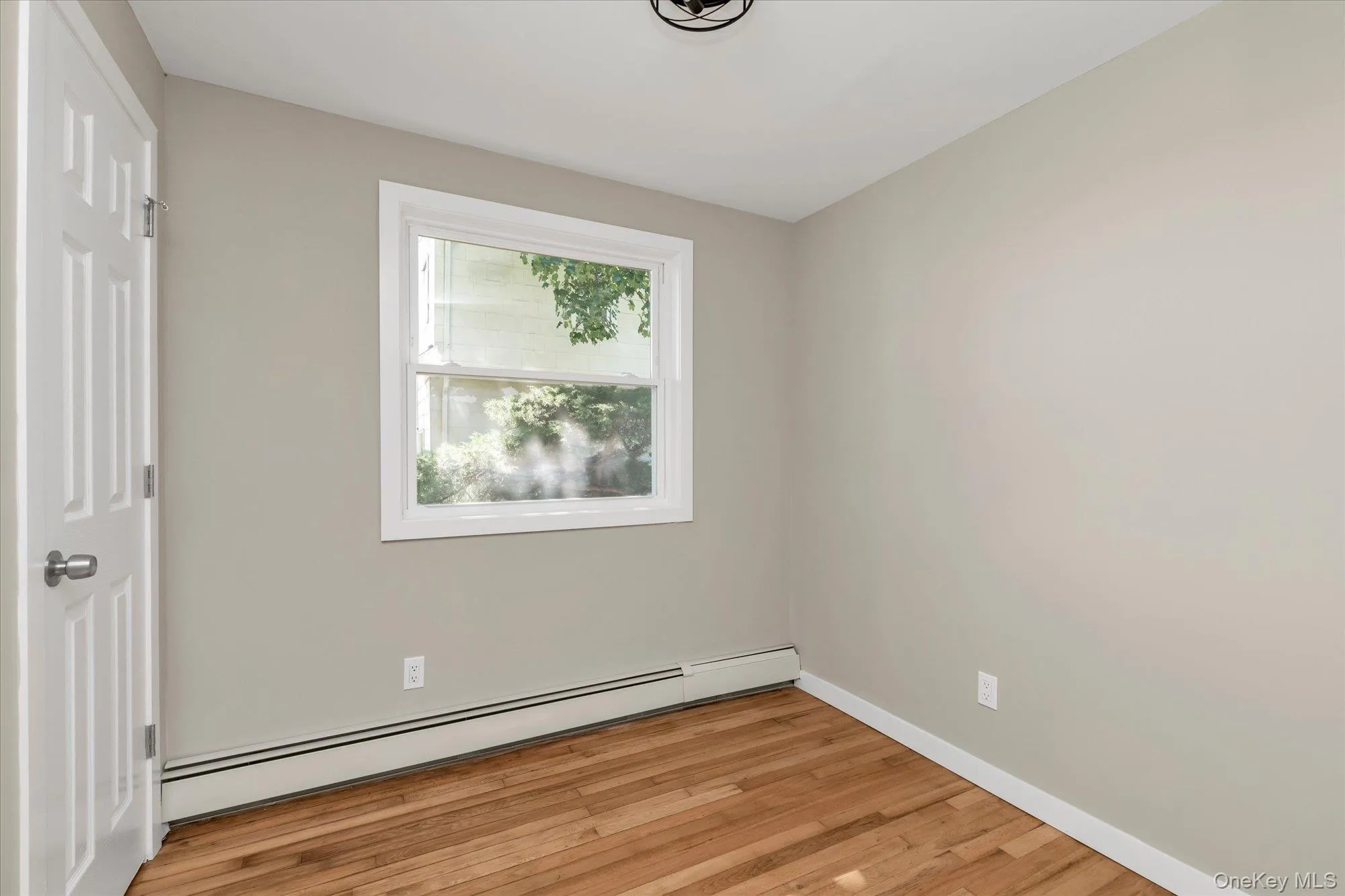 16 Marwood Road, North Hempstead, NY , With , 3 Bedroom , and , 5 Room , 1 Bathroom , For , Residential Lease , For Rent , 1063180 , MLSID,1063180 16 Marwood Road, North Hempstead, NY , With , 3 Bedroom , and , 5 Room , 1 Bathroom , For , Residential Lease , For Rent , 1063180 , MLSID,1063180