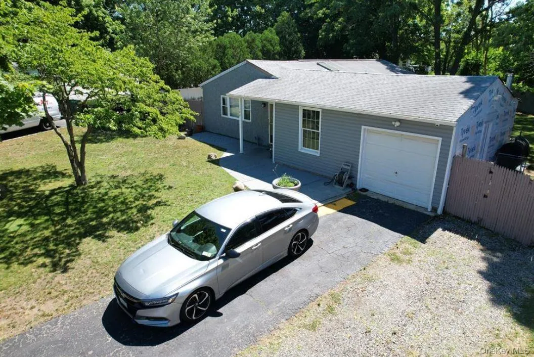 142 Palmer Street, Islip, NY, 4 Bedrooms Bedrooms, 8 Rooms Rooms,1 BathroomBathrooms,Residential,For Rent,Palmer,0,1063182 142 Palmer Street, Islip, NY, 4 Bedrooms Bedrooms, 8 Rooms Rooms,1 BathroomBathrooms,Residential,For Rent,Palmer,0,1063182