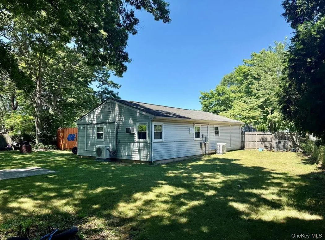 142 Palmer Street, Islip, NY, 4 Bedrooms Bedrooms, 8 Rooms Rooms,1 BathroomBathrooms,Residential,For Rent,Palmer,0,1063182 142 Palmer Street, Islip, NY, 4 Bedrooms Bedrooms, 8 Rooms Rooms,1 BathroomBathrooms,Residential,For Rent,Palmer,0,1063182