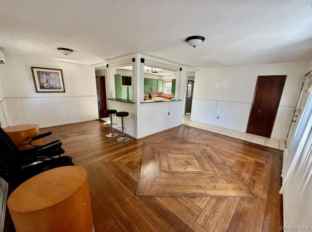 142 Palmer Street, Islip, NY, 4 Bedrooms Bedrooms, 8 Rooms Rooms,1 BathroomBathrooms,Residential,For Rent,Palmer,0,1063182 142 Palmer Street, Islip, NY, 4 Bedrooms Bedrooms, 8 Rooms Rooms,1 BathroomBathrooms,Residential,For Rent,Palmer,0,1063182