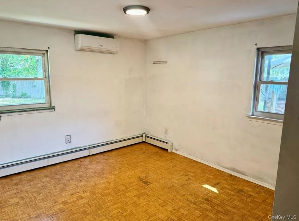 142 Palmer Street, Islip, NY, 4 Bedrooms Bedrooms, 8 Rooms Rooms,1 BathroomBathrooms,Residential,For Rent,Palmer,0,1063182 142 Palmer Street, Islip, NY, 4 Bedrooms Bedrooms, 8 Rooms Rooms,1 BathroomBathrooms,Residential,For Rent,Palmer,0,1063182