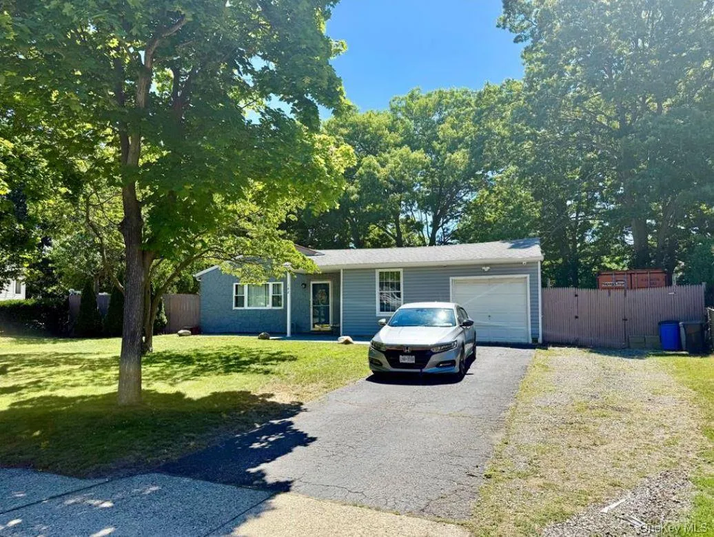 142 Palmer Street, Islip, NY, 4 Bedrooms Bedrooms, 8 Rooms Rooms,1 BathroomBathrooms,Residential,For Rent,Palmer,0,1063182 142 Palmer Street, Islip, NY, 4 Bedrooms Bedrooms, 8 Rooms Rooms,1 BathroomBathrooms,Residential,For Rent,Palmer,0,1063182