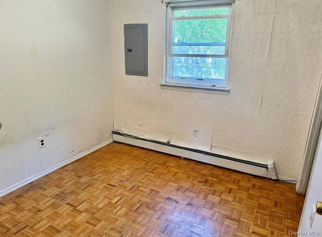 142 Palmer Street, Islip, NY, 4 Bedrooms Bedrooms, 8 Rooms Rooms,1 BathroomBathrooms,Residential,For Rent,Palmer,0,1063182 142 Palmer Street, Islip, NY, 4 Bedrooms Bedrooms, 8 Rooms Rooms,1 BathroomBathrooms,Residential,For Rent,Palmer,0,1063182