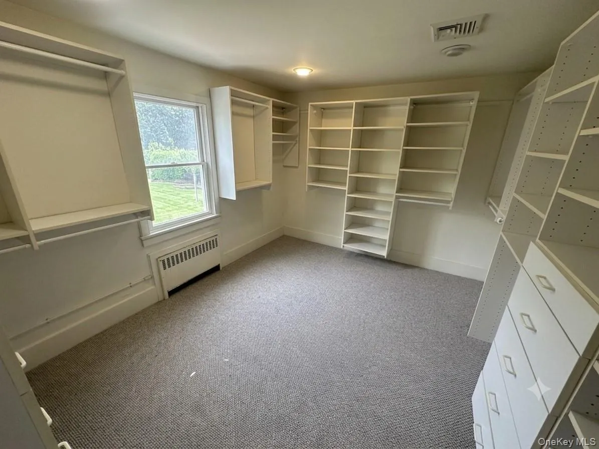 187 Hewlett Neck Road, Hempstead, NY, 5 Bedrooms Bedrooms, 10 Rooms Rooms,4 BathroomsBathrooms,Residential Lease,For Rent,Hewlett Neck,0,1063187 187 Hewlett Neck Road, Hempstead, NY, 5 Bedrooms Bedrooms, 10 Rooms Rooms,4 BathroomsBathrooms,Residential Lease,For Rent,Hewlett Neck,0,1063187