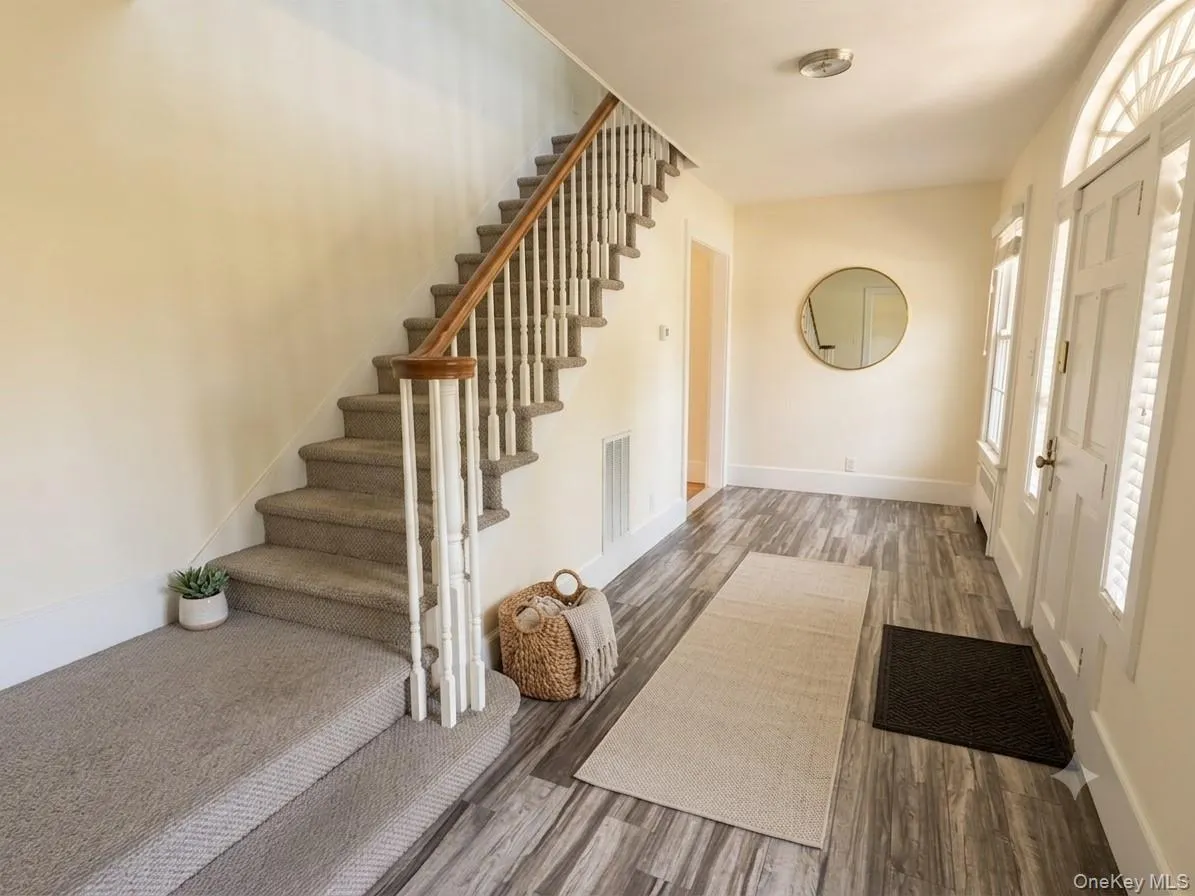 187 Hewlett Neck Road, Hempstead, NY, 5 Bedrooms Bedrooms, 10 Rooms Rooms,4 BathroomsBathrooms,Residential Lease,For Rent,Hewlett Neck,0,1063187 187 Hewlett Neck Road, Hempstead, NY, 5 Bedrooms Bedrooms, 10 Rooms Rooms,4 BathroomsBathrooms,Residential Lease,For Rent,Hewlett Neck,0,1063187