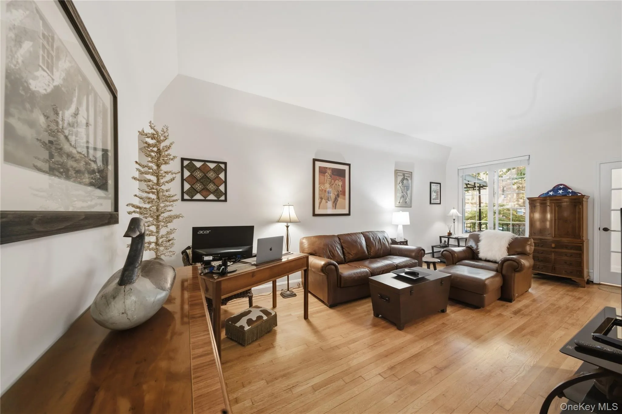 62-16 84th Street, New York, NY, 2 Bedrooms Bedrooms, 7 Rooms Rooms,1 BathroomBathrooms,Residential,For Rent,84th,0,1063198 62-16 84th Street, New York, NY, 2 Bedrooms Bedrooms, 7 Rooms Rooms,1 BathroomBathrooms,Residential,For Rent,84th,0,1063198