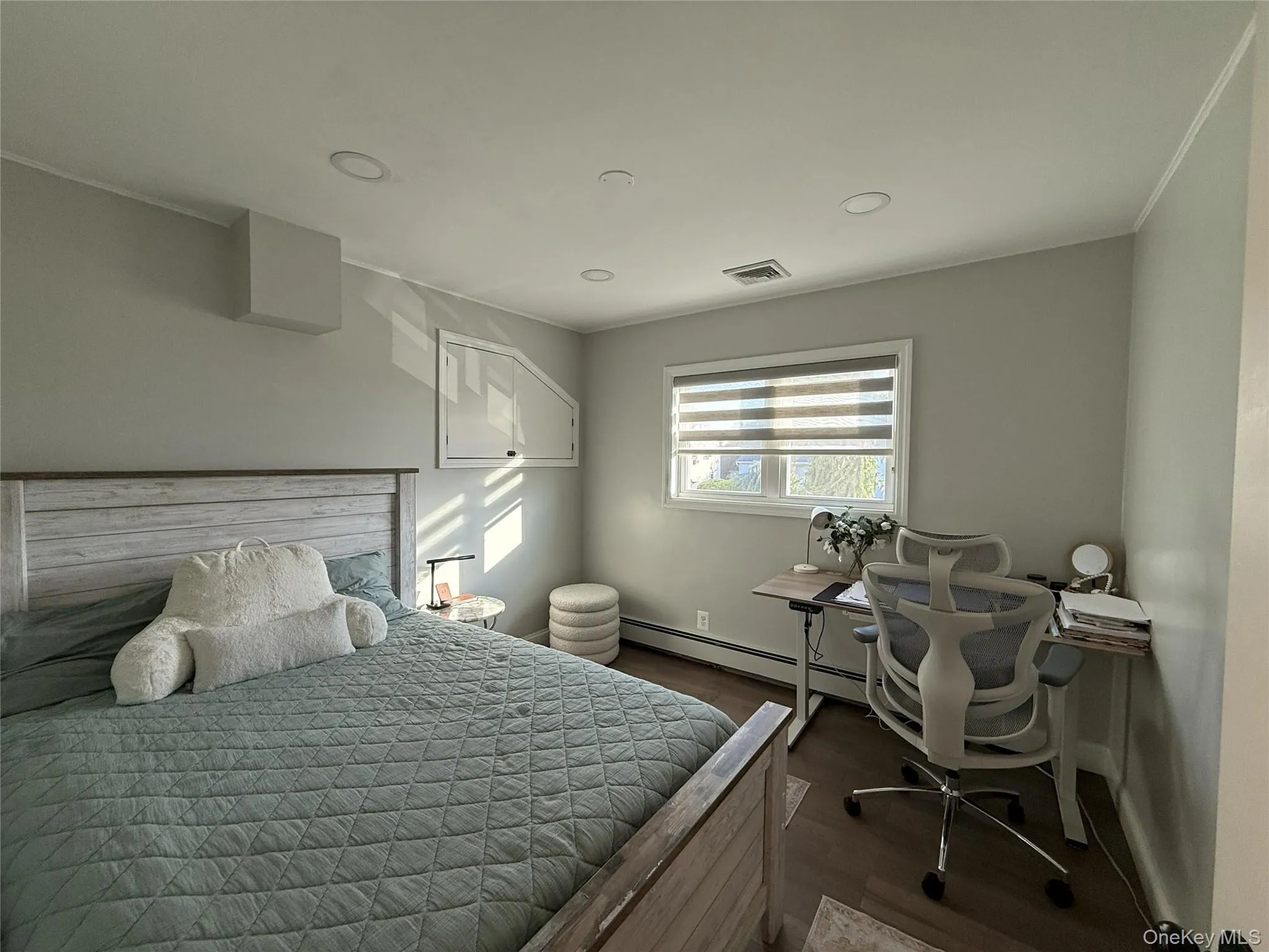 3681 Richard Lane, Hempstead, NY, 5 Bedrooms Bedrooms, 11 Rooms Rooms,3 BathroomsBathrooms,Residential,For Rent,Richard,0,1063220 3681 Richard Lane, Hempstead, NY, 5 Bedrooms Bedrooms, 11 Rooms Rooms,3 BathroomsBathrooms,Residential,For Rent,Richard,0,1063220
