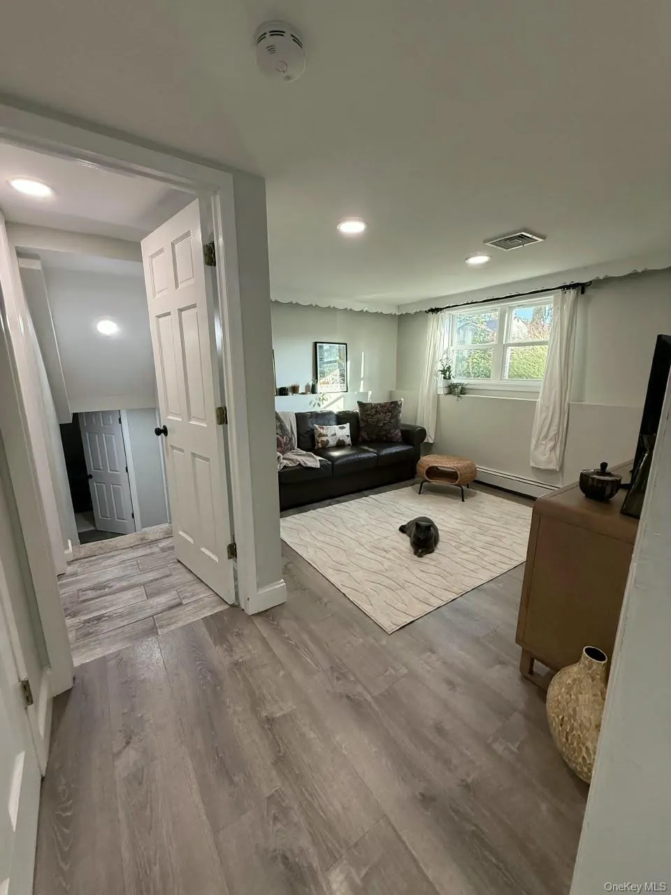 3681 Richard Lane, Hempstead, NY, 5 Bedrooms Bedrooms, 11 Rooms Rooms,3 BathroomsBathrooms,Residential,For Rent,Richard,0,1063220 3681 Richard Lane, Hempstead, NY, 5 Bedrooms Bedrooms, 11 Rooms Rooms,3 BathroomsBathrooms,Residential,For Rent,Richard,0,1063220