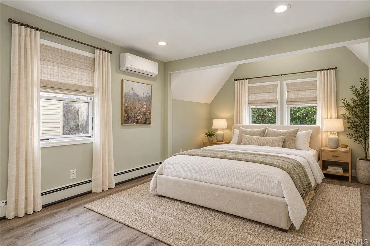 224 Oak Street, Hempstead, NY, 3 Bedrooms Bedrooms, 6 Rooms Rooms,3 BathroomsBathrooms,Residential,For Rent,Oak,0,1063221 224 Oak Street, Hempstead, NY, 3 Bedrooms Bedrooms, 6 Rooms Rooms,3 BathroomsBathrooms,Residential,For Rent,Oak,0,1063221