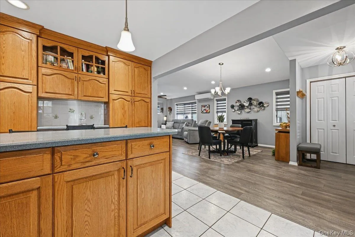 980 Washington Avenue, Hempstead, NY, 4 Bedrooms Bedrooms, 8 Rooms Rooms,2 BathroomsBathrooms,Residential,For Rent,Washington,0,1063230 980 Washington Avenue, Hempstead, NY, 4 Bedrooms Bedrooms, 8 Rooms Rooms,2 BathroomsBathrooms,Residential,For Rent,Washington,0,1063230
