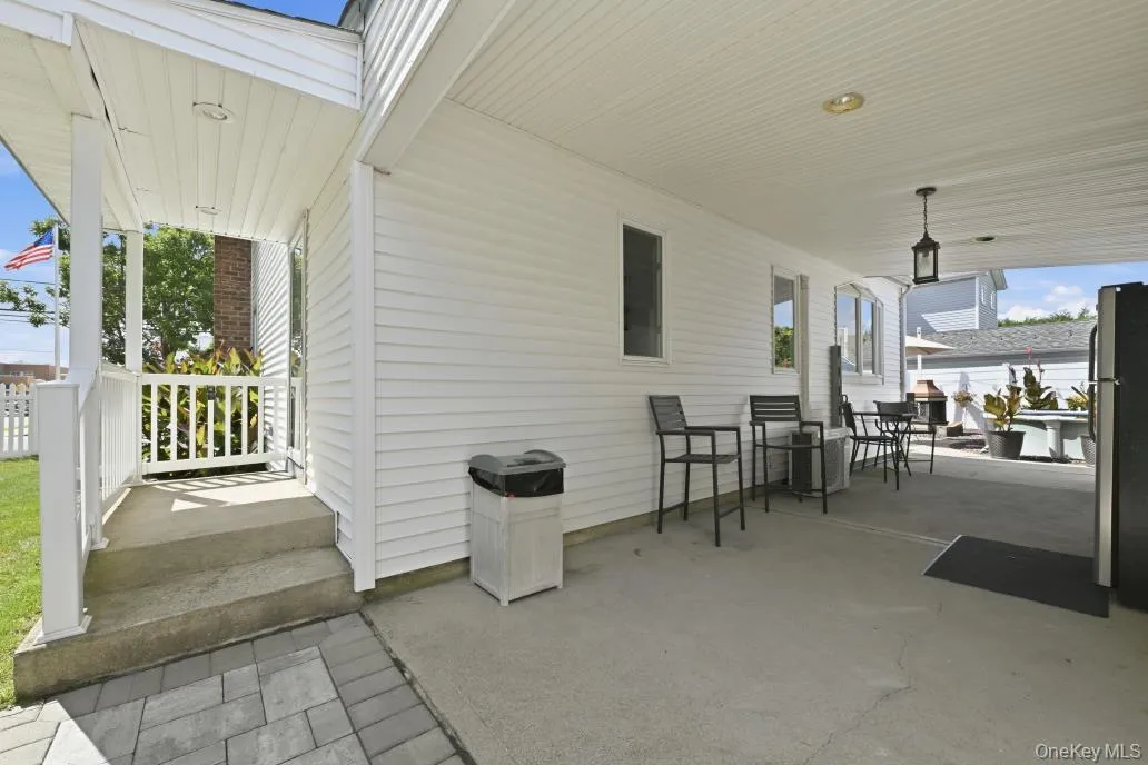 980 Washington Avenue, Hempstead, NY, 4 Bedrooms Bedrooms, 8 Rooms Rooms,2 BathroomsBathrooms,Residential,For Rent,Washington,0,1063230 980 Washington Avenue, Hempstead, NY, 4 Bedrooms Bedrooms, 8 Rooms Rooms,2 BathroomsBathrooms,Residential,For Rent,Washington,0,1063230