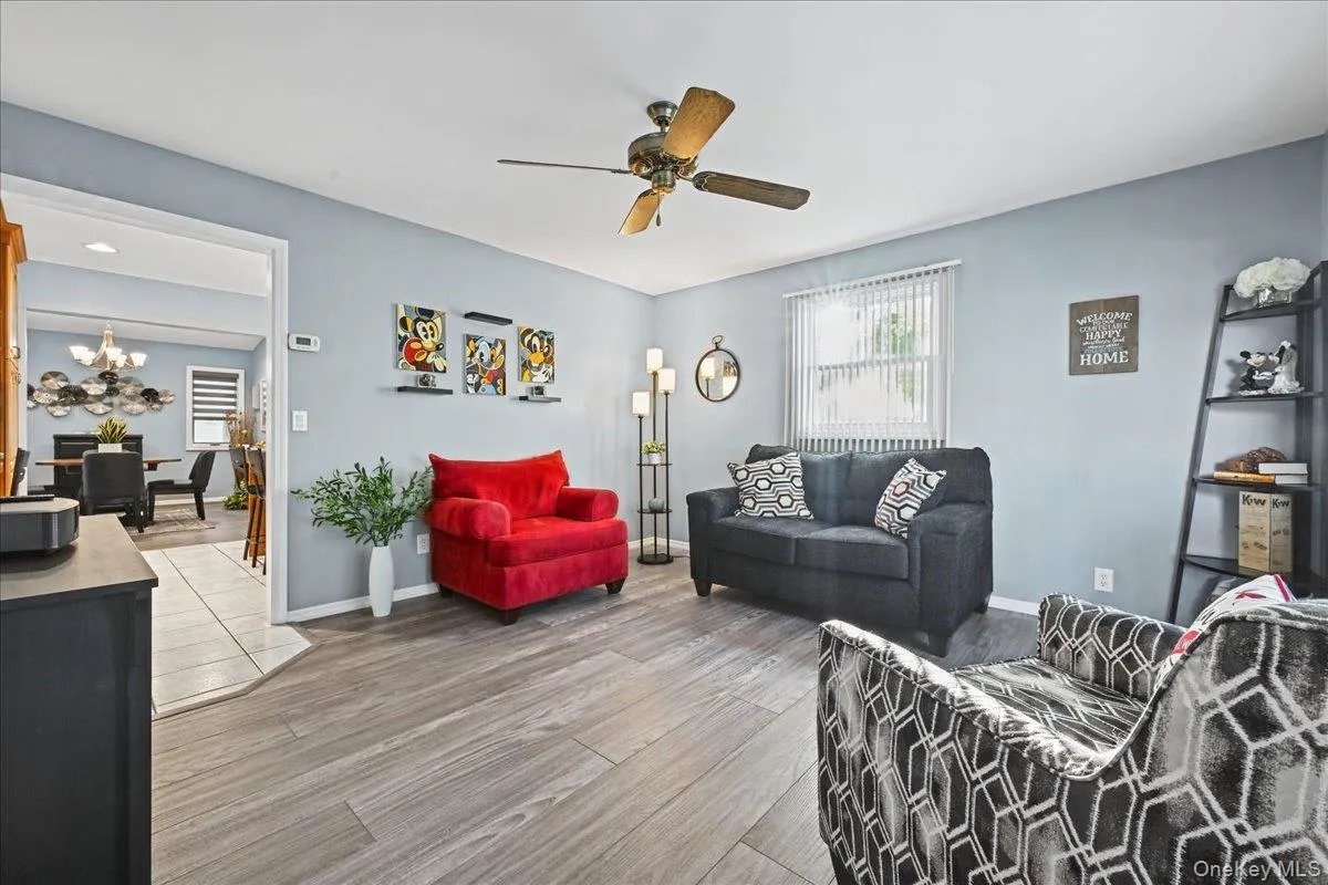 980 Washington Avenue, Hempstead, NY, 4 Bedrooms Bedrooms, 8 Rooms Rooms,2 BathroomsBathrooms,Residential,For Rent,Washington,0,1063230 980 Washington Avenue, Hempstead, NY, 4 Bedrooms Bedrooms, 8 Rooms Rooms,2 BathroomsBathrooms,Residential,For Rent,Washington,0,1063230