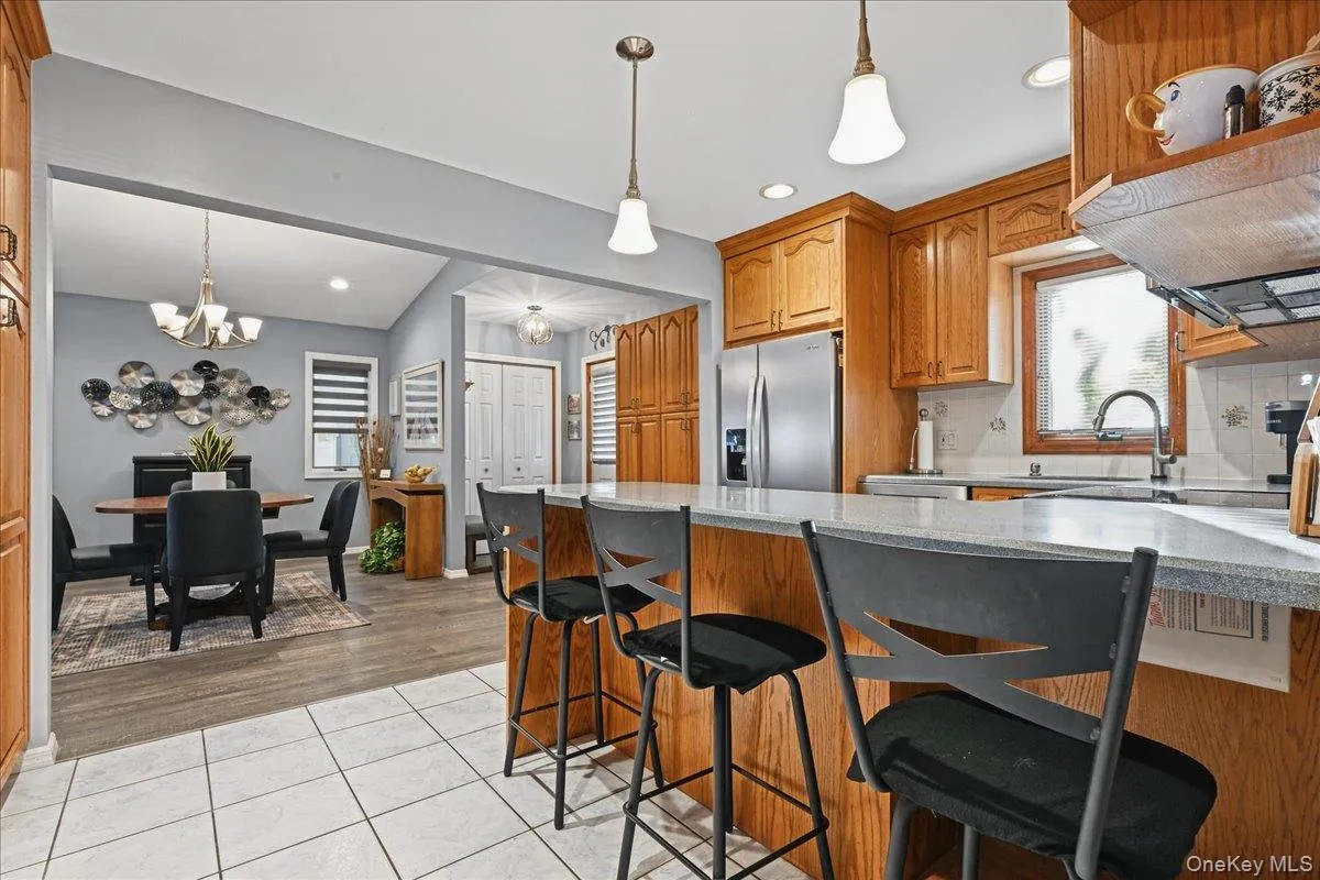 980 Washington Avenue, Hempstead, NY, 4 Bedrooms Bedrooms, 8 Rooms Rooms,2 BathroomsBathrooms,Residential,For Rent,Washington,0,1063230 980 Washington Avenue, Hempstead, NY, 4 Bedrooms Bedrooms, 8 Rooms Rooms,2 BathroomsBathrooms,Residential,For Rent,Washington,0,1063230