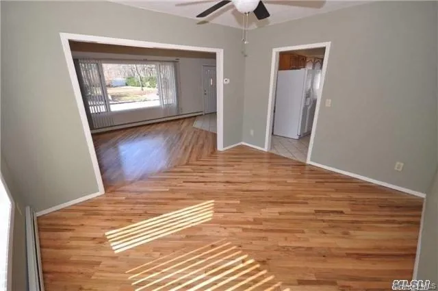 18 Larsen Avenue, Smithtown, NY, 4 Bedrooms Bedrooms, 7 Rooms Rooms,2 BathroomsBathrooms,Residential,For Rent,Larsen,0,1063231 18 Larsen Avenue, Smithtown, NY, 4 Bedrooms Bedrooms, 7 Rooms Rooms,2 BathroomsBathrooms,Residential,For Rent,Larsen,0,1063231