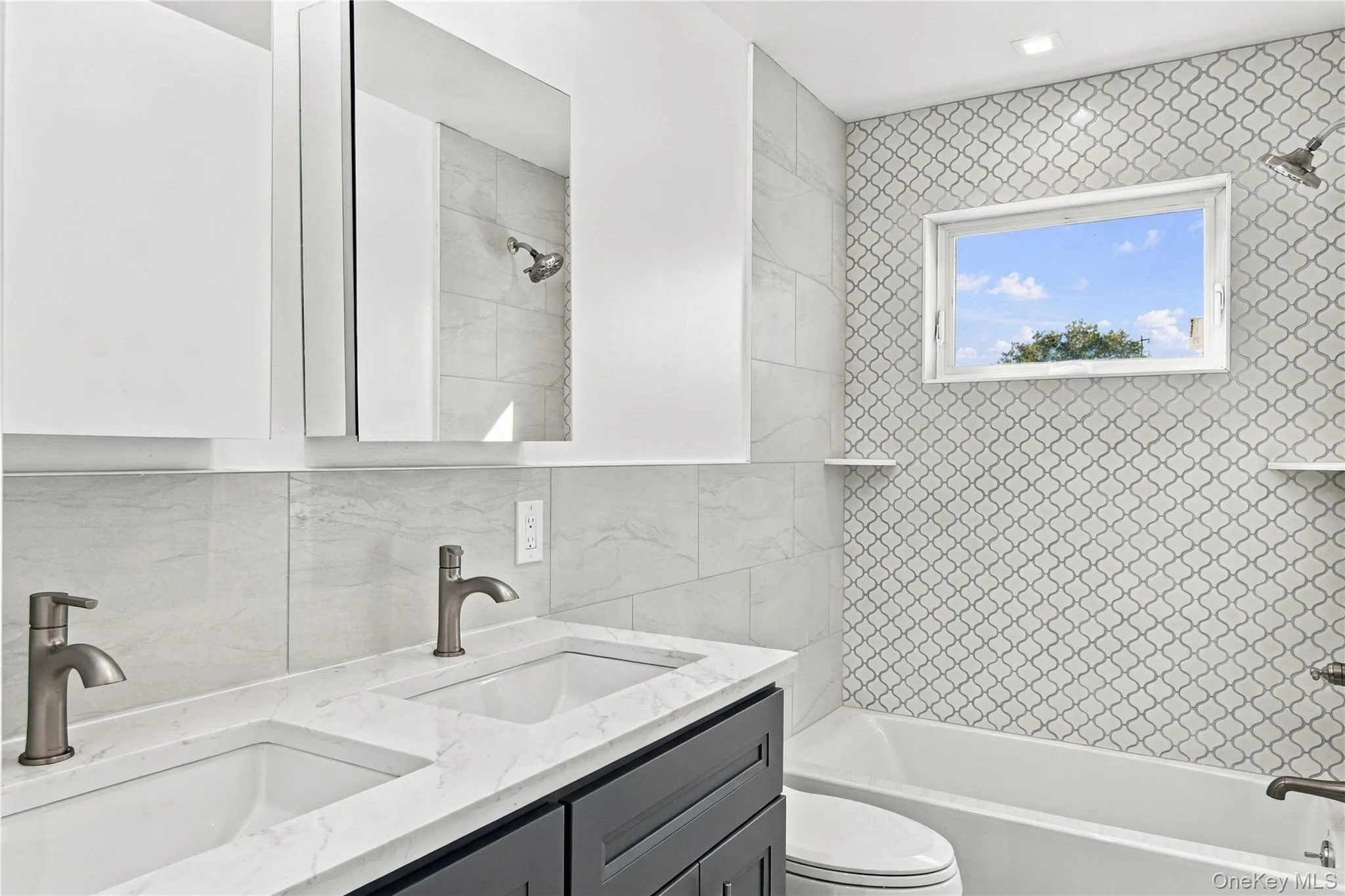 34 Wilson Road, Hempstead, NY, 6 Bedrooms Bedrooms, 10 Rooms Rooms,3 BathroomsBathrooms,Residential,For Rent,Wilson,0,1063244 34 Wilson Road, Hempstead, NY, 6 Bedrooms Bedrooms, 10 Rooms Rooms,3 BathroomsBathrooms,Residential,For Rent,Wilson,0,1063244