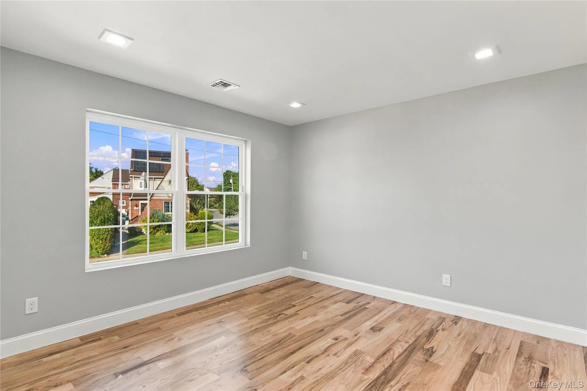 34 Wilson Road, Hempstead, NY, 6 Bedrooms Bedrooms, 10 Rooms Rooms,3 BathroomsBathrooms,Residential,For Rent,Wilson,0,1063244 34 Wilson Road, Hempstead, NY, 6 Bedrooms Bedrooms, 10 Rooms Rooms,3 BathroomsBathrooms,Residential,For Rent,Wilson,0,1063244
