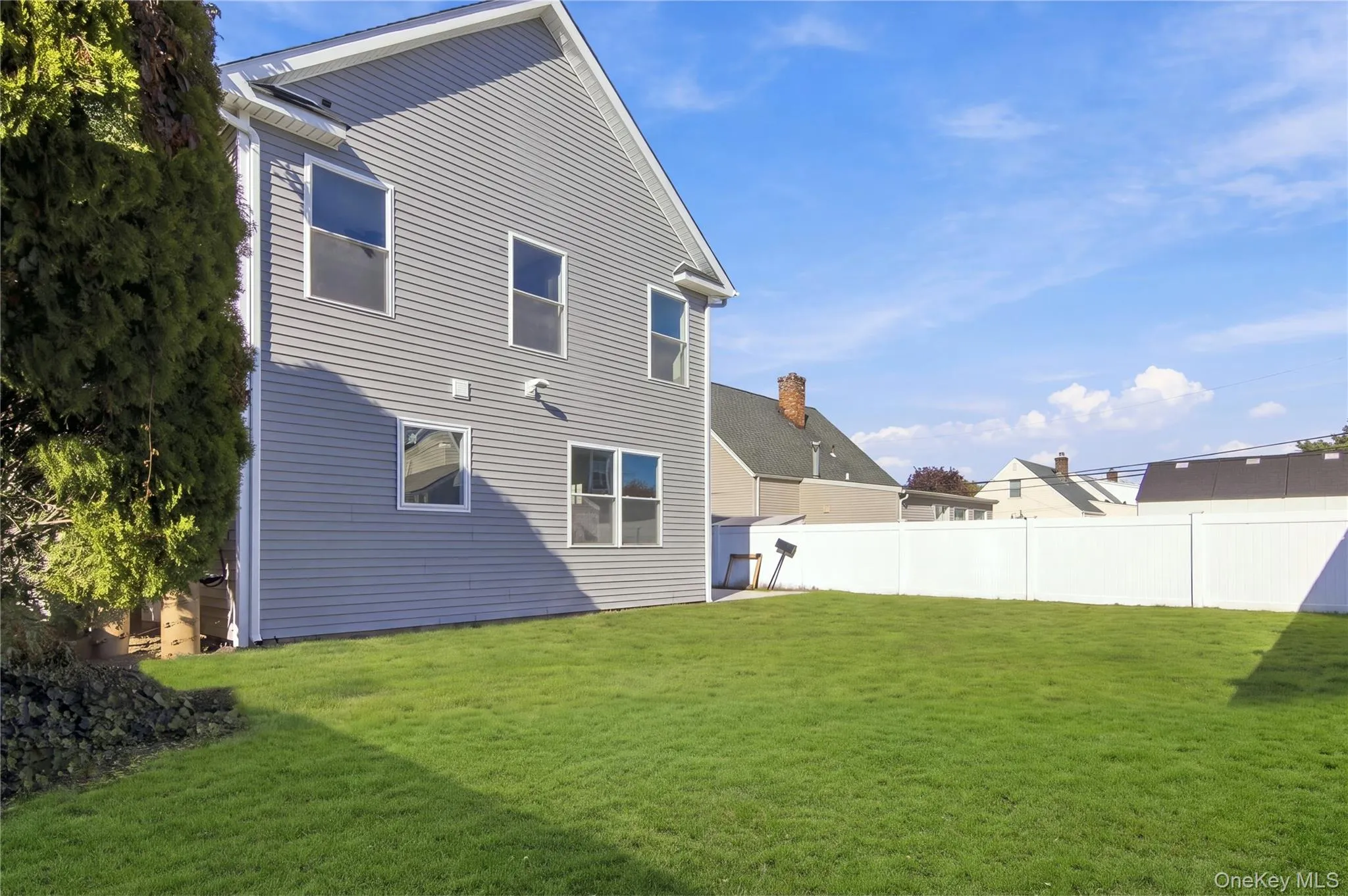34 Wilson Road, Hempstead, NY, 6 Bedrooms Bedrooms, 10 Rooms Rooms,3 BathroomsBathrooms,Residential,For Rent,Wilson,0,1063244 34 Wilson Road, Hempstead, NY, 6 Bedrooms Bedrooms, 10 Rooms Rooms,3 BathroomsBathrooms,Residential,For Rent,Wilson,0,1063244