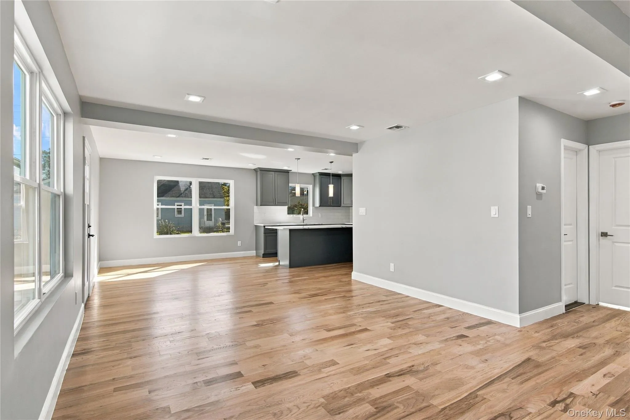 34 Wilson Road, Hempstead, NY, 6 Bedrooms Bedrooms, 10 Rooms Rooms,3 BathroomsBathrooms,Residential,For Rent,Wilson,0,1063244 34 Wilson Road, Hempstead, NY, 6 Bedrooms Bedrooms, 10 Rooms Rooms,3 BathroomsBathrooms,Residential,For Rent,Wilson,0,1063244