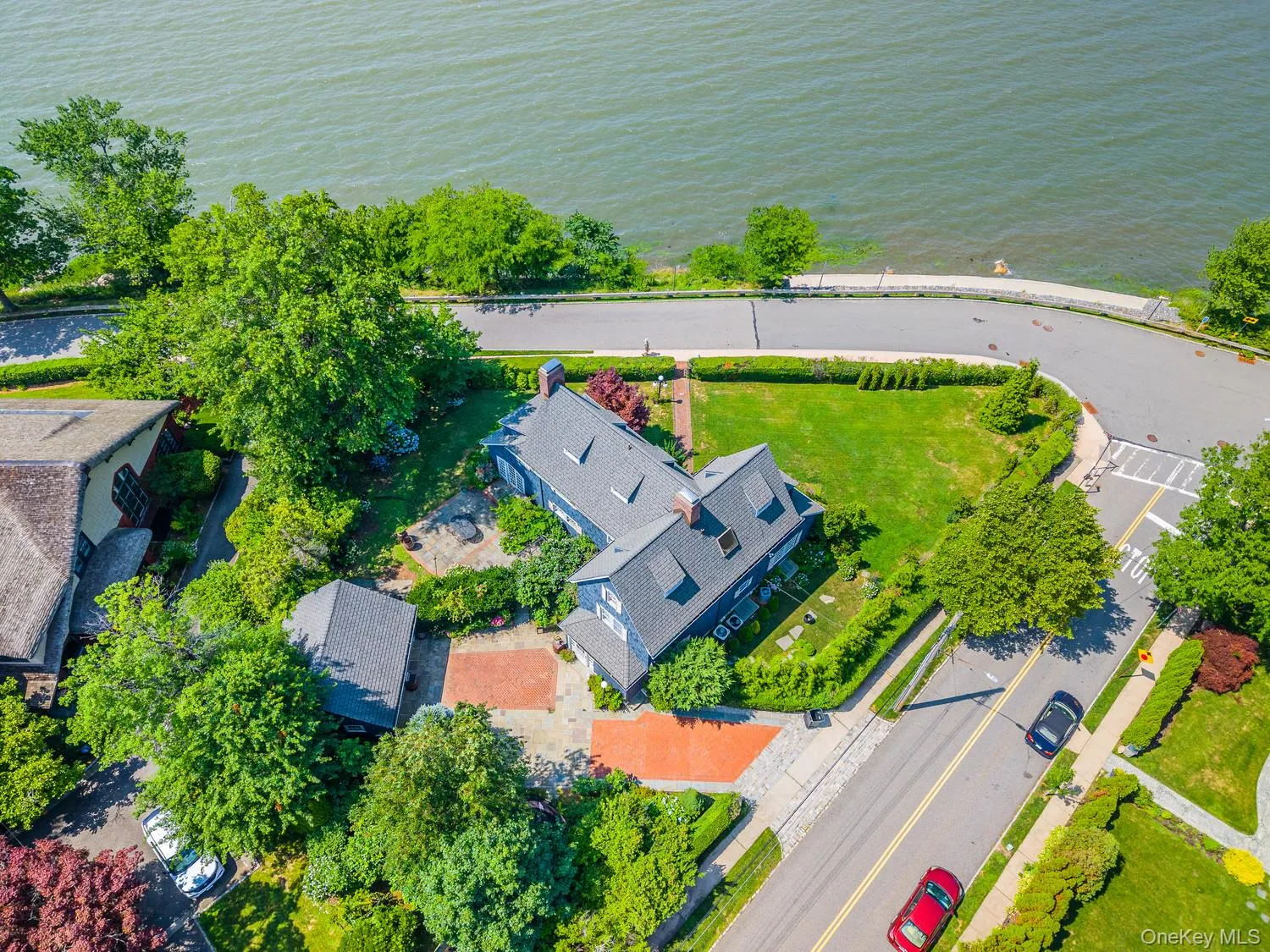 11-20 Shore Road, New York, NY, 6 Bedrooms Bedrooms, 18 Rooms Rooms,3 BathroomsBathrooms,Residential Lease,For Rent,Shore,0,1063251 11-20 Shore Road, New York, NY, 6 Bedrooms Bedrooms, 18 Rooms Rooms,3 BathroomsBathrooms,Residential Lease,For Rent,Shore,0,1063251
