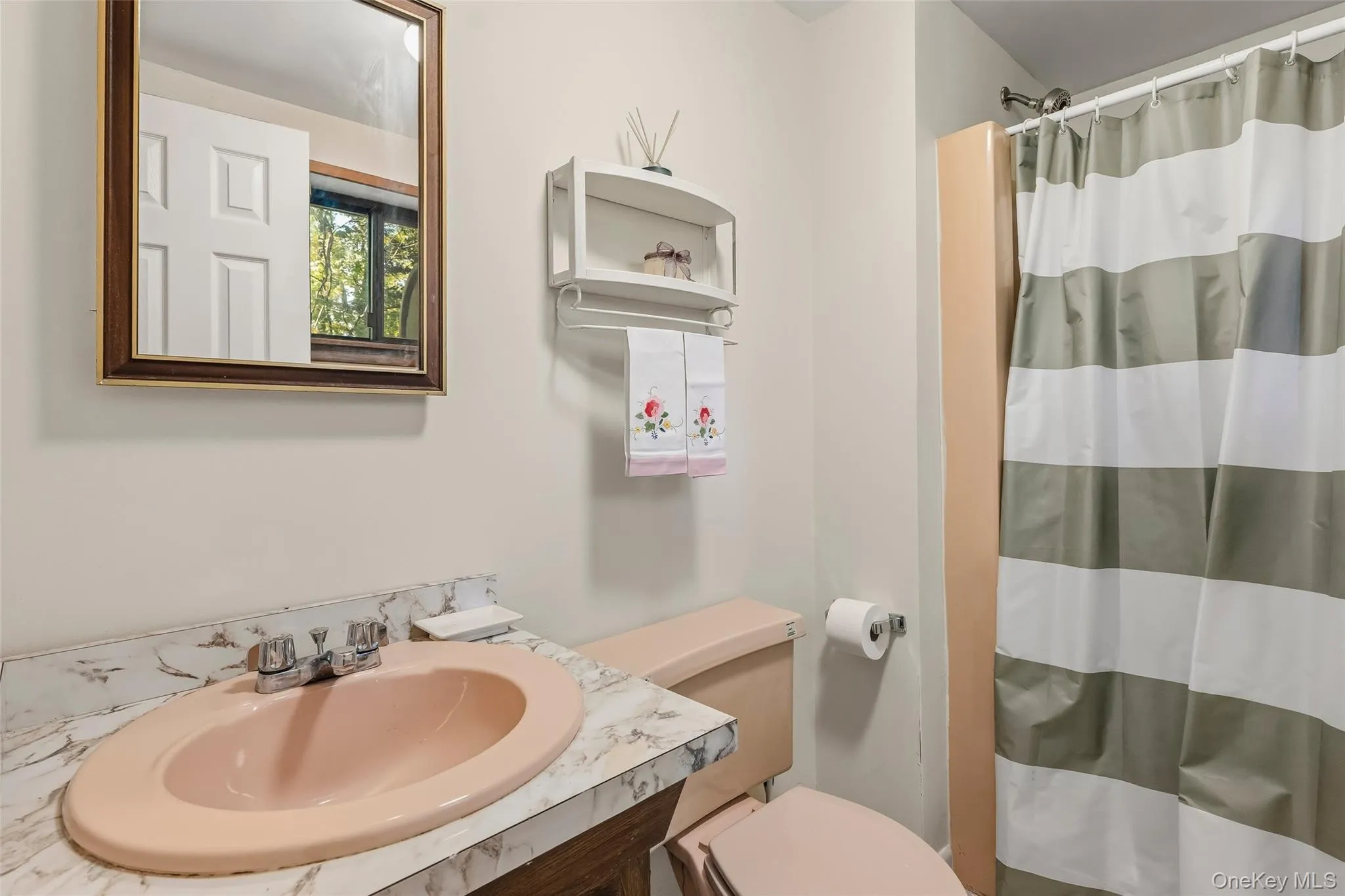 4 Amanda Court, Cortlandt, NY, 3 Bedrooms Bedrooms, 9 Rooms Rooms,3 BathroomsBathrooms,Residential,For Rent,Amanda,0,1063254 4 Amanda Court, Cortlandt, NY, 3 Bedrooms Bedrooms, 9 Rooms Rooms,3 BathroomsBathrooms,Residential,For Rent,Amanda,0,1063254