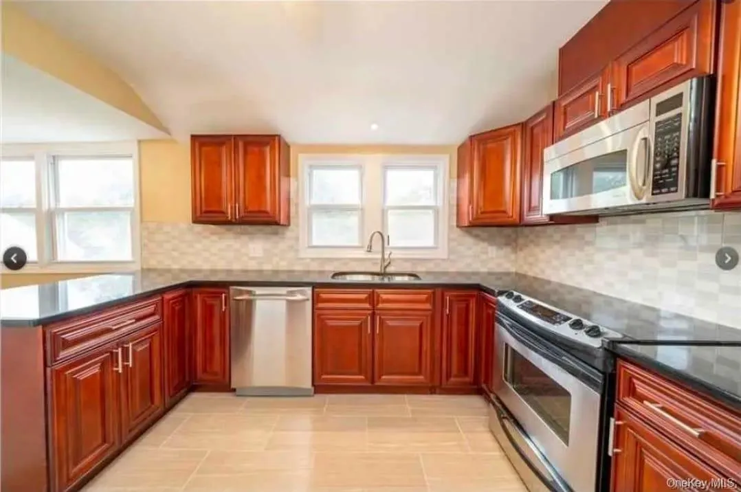 3501 James Street, Yorktown, NY, 3 Bedrooms Bedrooms, 4 Rooms Rooms,1 BathroomBathrooms,Residential Lease,For Rent,James,0,1063255 3501 James Street, Yorktown, NY, 3 Bedrooms Bedrooms, 4 Rooms Rooms,1 BathroomBathrooms,Residential Lease,For Rent,James,0,1063255