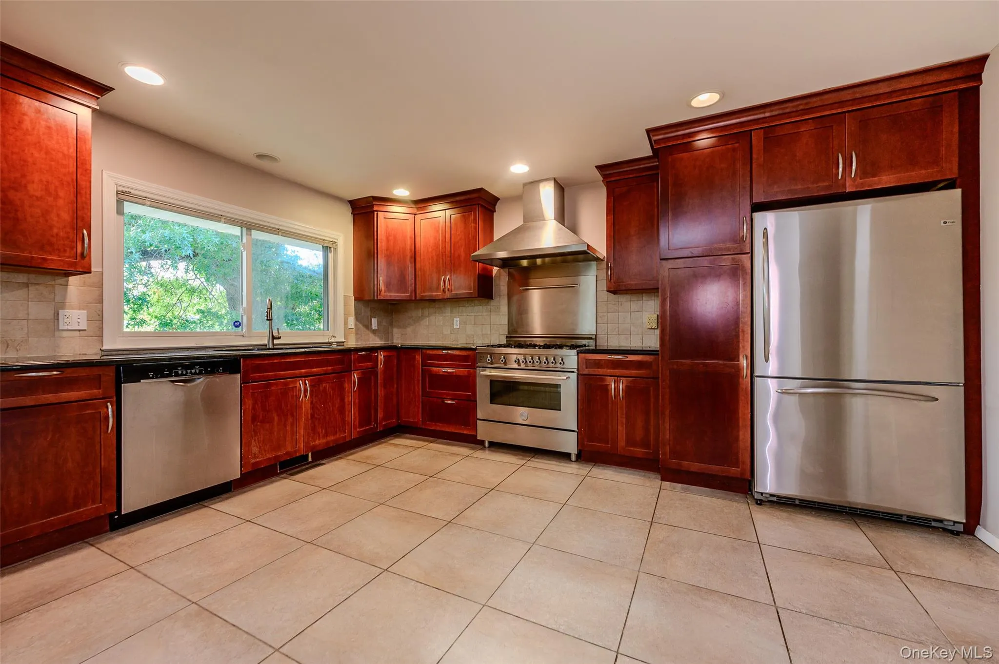 559 Leheigh Lane, Hempstead, NY, 4 Bedrooms Bedrooms, 8 Rooms Rooms,2 BathroomsBathrooms,Residential Lease,For Rent,Leheigh,0,1063260 559 Leheigh Lane, Hempstead, NY, 4 Bedrooms Bedrooms, 8 Rooms Rooms,2 BathroomsBathrooms,Residential Lease,For Rent,Leheigh,0,1063260