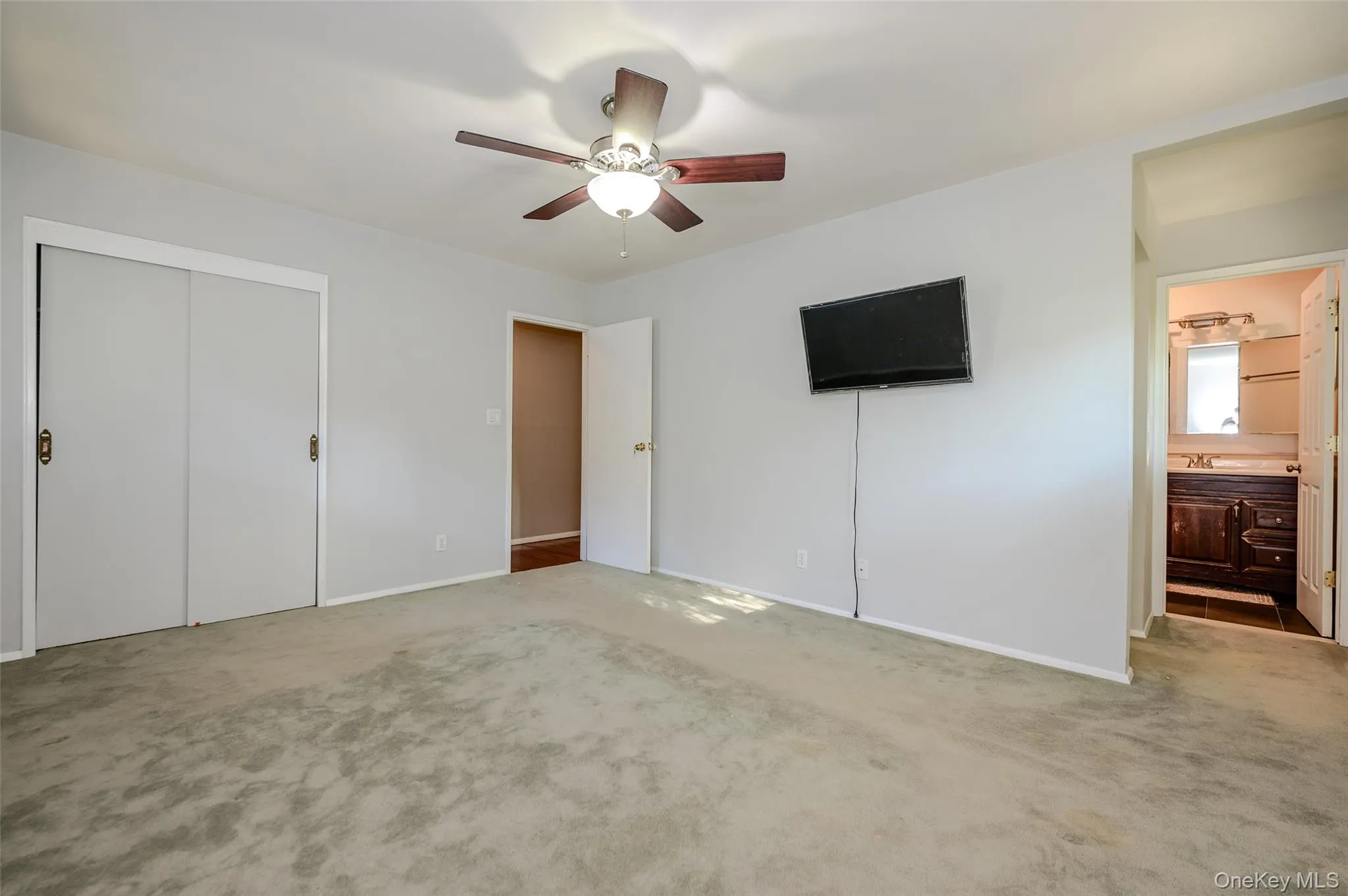 559 Leheigh Lane, Hempstead, NY, 4 Bedrooms Bedrooms, 8 Rooms Rooms,2 BathroomsBathrooms,Residential Lease,For Rent,Leheigh,0,1063260 559 Leheigh Lane, Hempstead, NY, 4 Bedrooms Bedrooms, 8 Rooms Rooms,2 BathroomsBathrooms,Residential Lease,For Rent,Leheigh,0,1063260