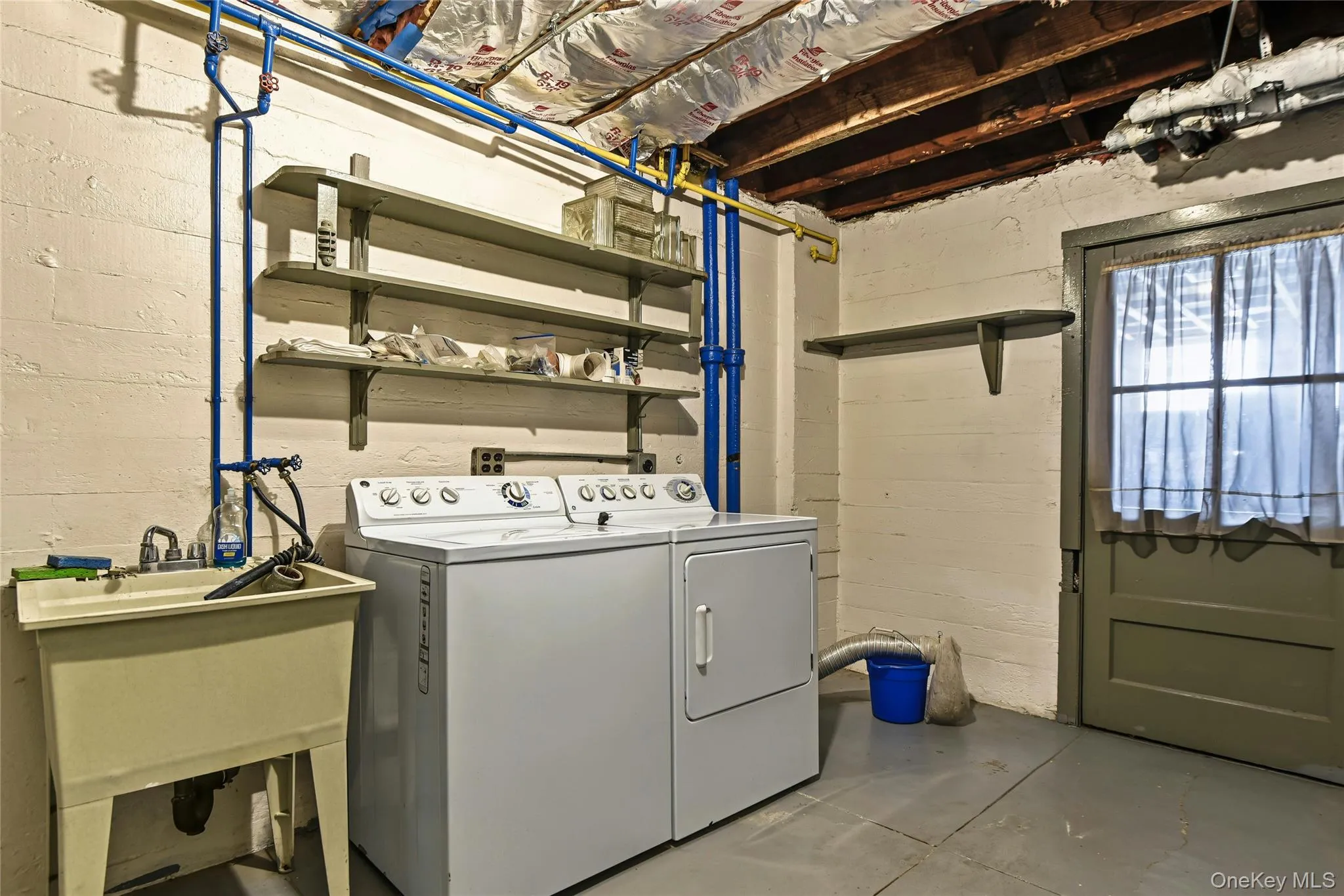 basement sep room leads to mudroom to rear walk out access basement sep room leads to mudroom to rear walk out access
