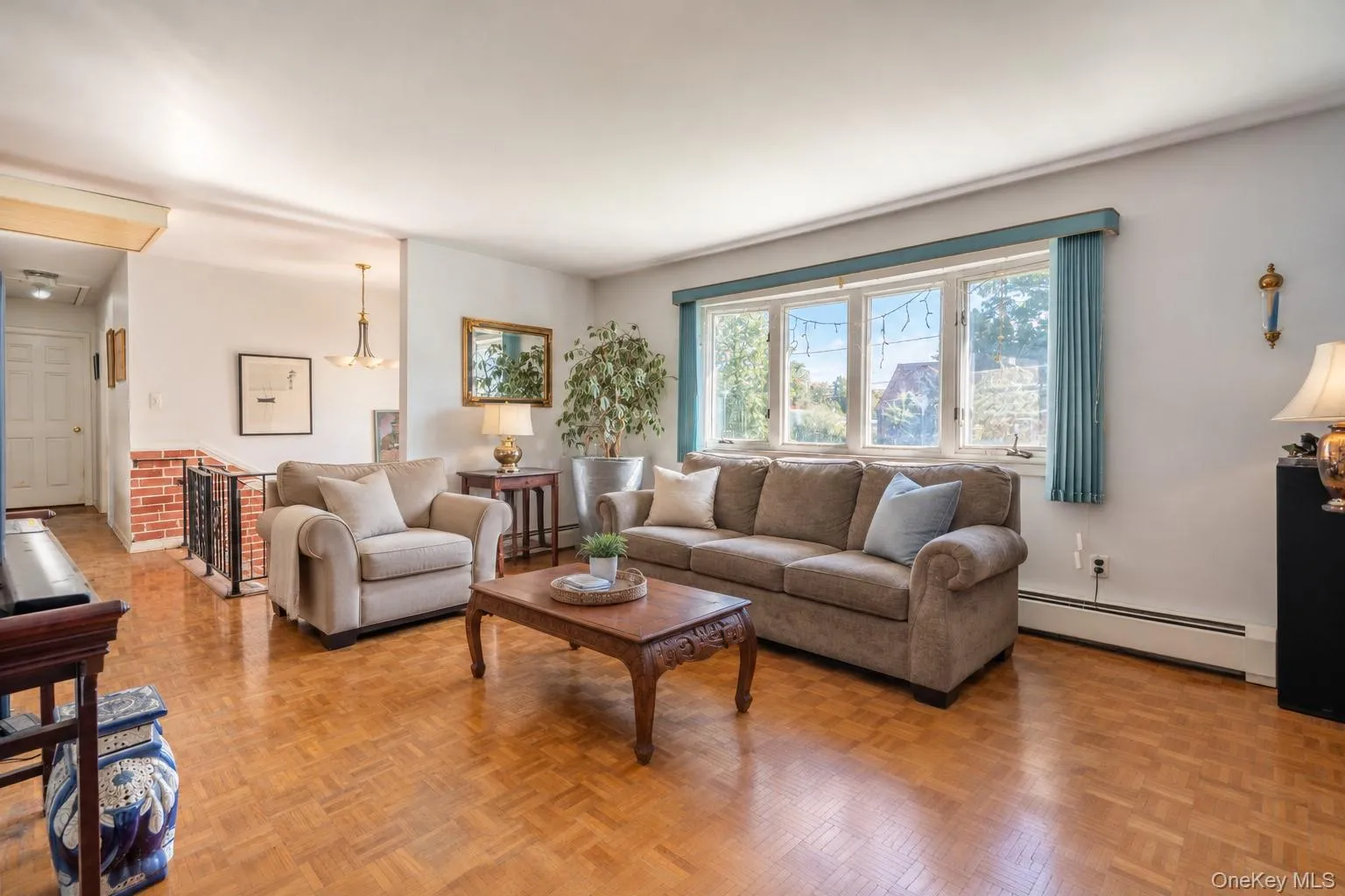 AI Generated to stage and declutter to give buyers a better idea of the space. AI Generated to stage and declutter to give buyers a better idea of the space.