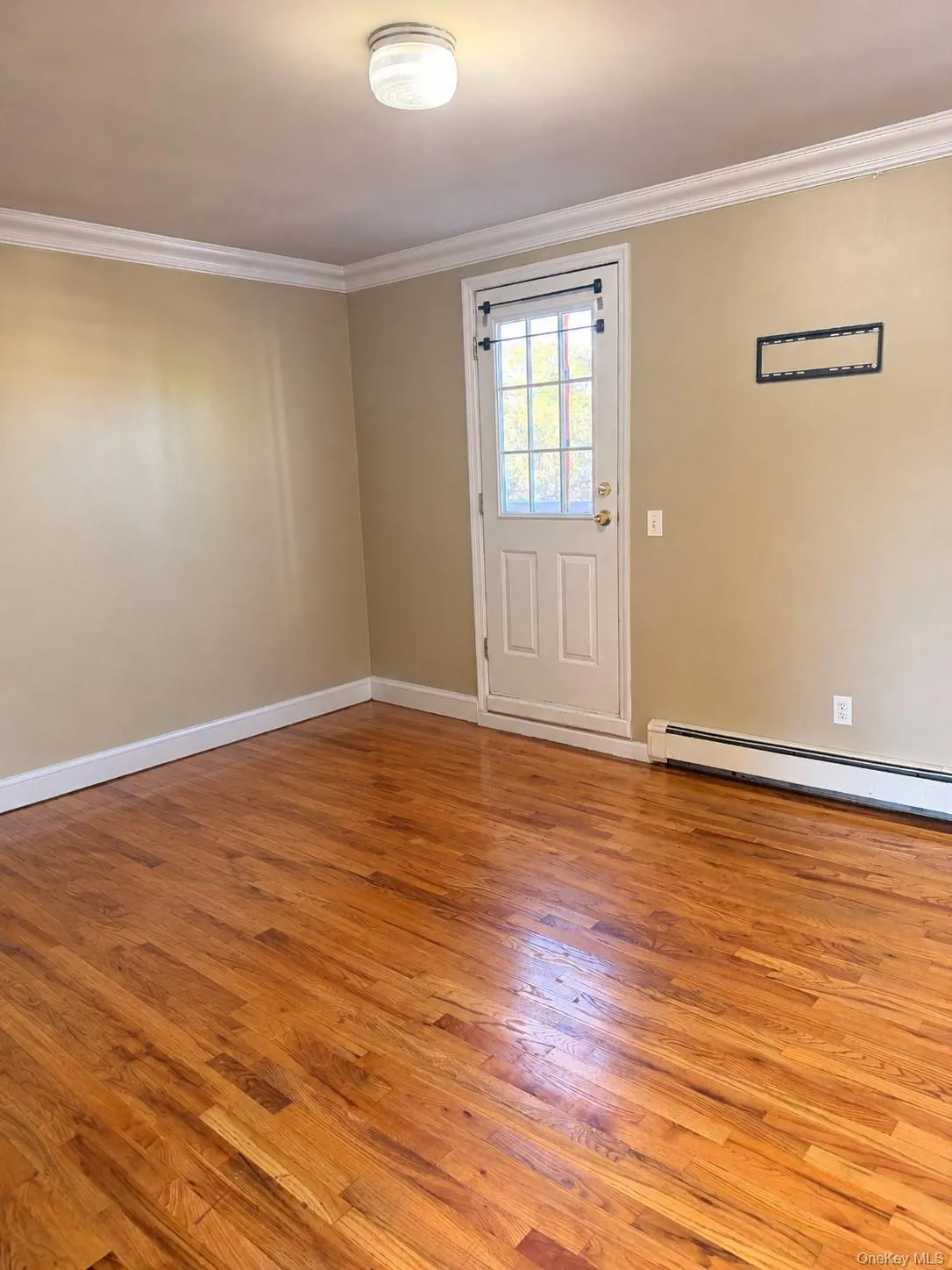 75-27 164th Street, New York, NY, 2 Rooms Rooms,1 BathroomBathrooms,Residential Lease,For Rent,164th,0,1063271 75-27 164th Street, New York, NY, 2 Rooms Rooms,1 BathroomBathrooms,Residential Lease,For Rent,164th,0,1063271