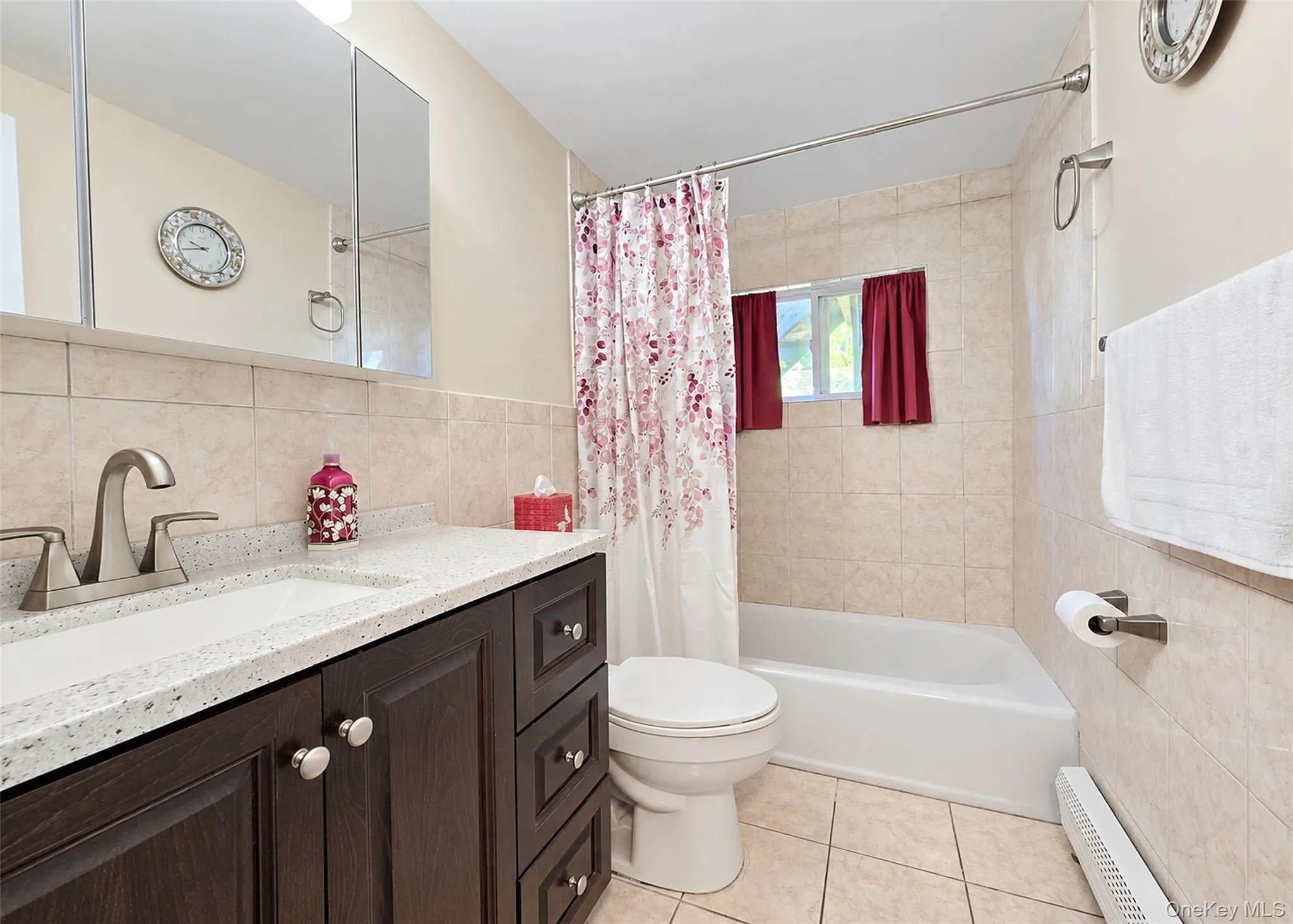 1343 Waverly Avenue, Brookhaven, NY, 5 Bedrooms Bedrooms, 8 Rooms Rooms,2 BathroomsBathrooms,Residential,For Rent,Waverly,0,1063277 1343 Waverly Avenue, Brookhaven, NY, 5 Bedrooms Bedrooms, 8 Rooms Rooms,2 BathroomsBathrooms,Residential,For Rent,Waverly,0,1063277