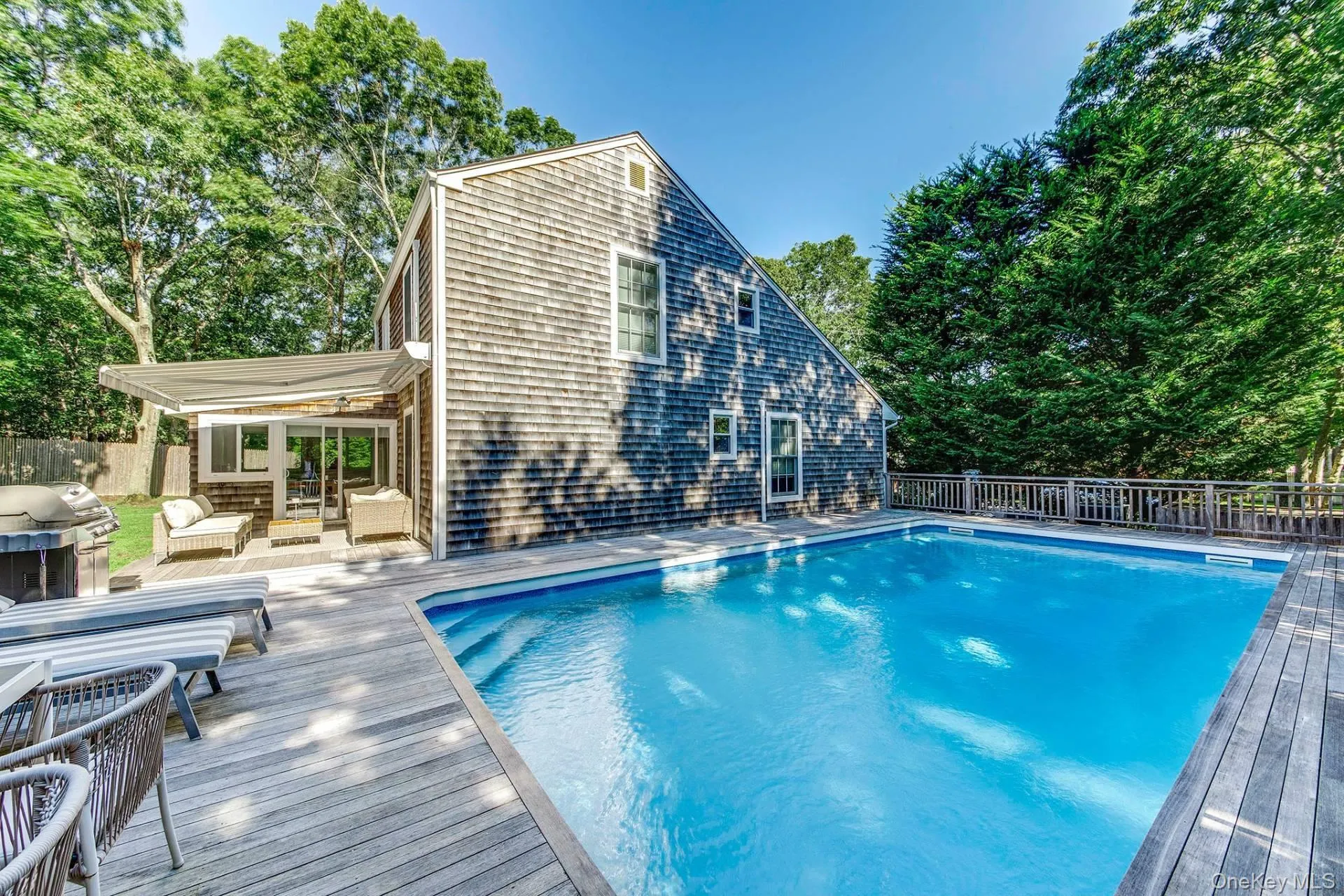 4 Montauk Boulevard, East Hampton, New York 11937