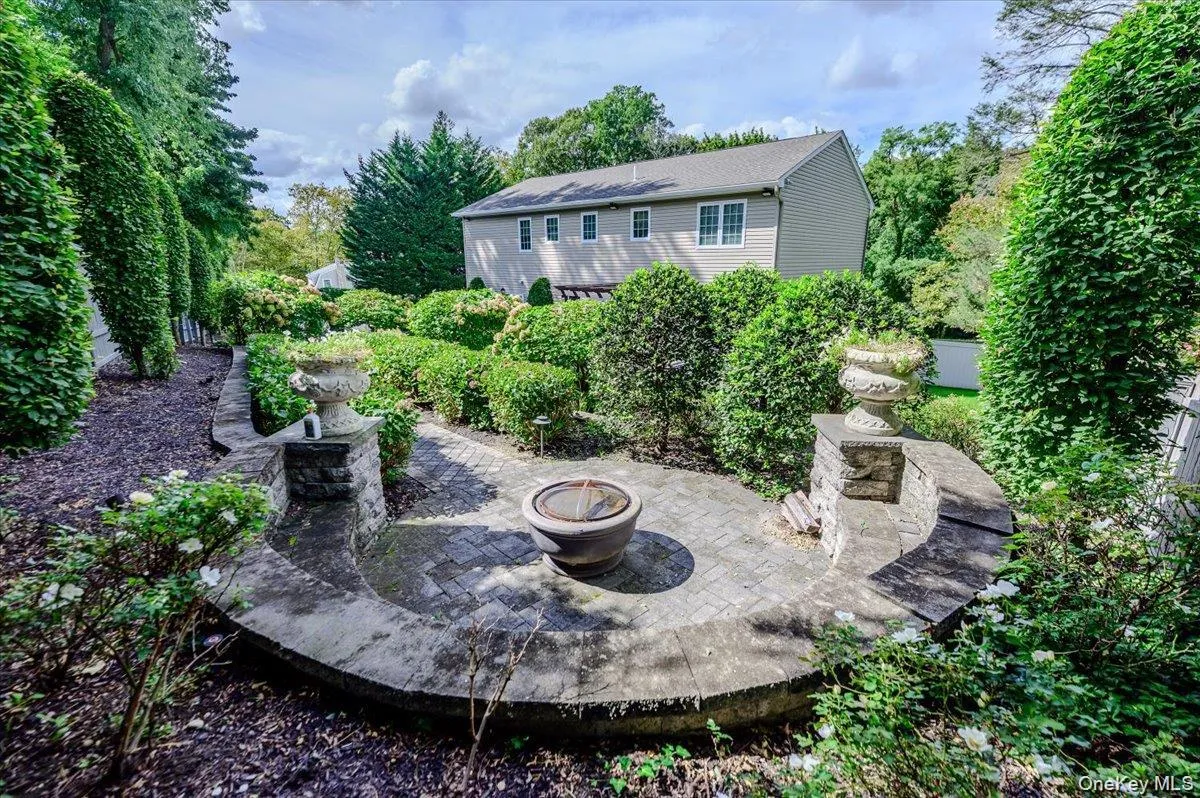 76 Bay Road, Huntington, NY, 4 Bedrooms Bedrooms, 9 Rooms Rooms,4 BathroomsBathrooms,Residential,For Rent,Bay,0,1063288 76 Bay Road, Huntington, NY, 4 Bedrooms Bedrooms, 9 Rooms Rooms,4 BathroomsBathrooms,Residential,For Rent,Bay,0,1063288