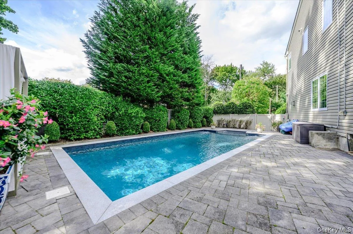 76 Bay Road, Huntington, NY, 4 Bedrooms Bedrooms, 9 Rooms Rooms,4 BathroomsBathrooms,Residential,For Rent,Bay,0,1063288 76 Bay Road, Huntington, NY, 4 Bedrooms Bedrooms, 9 Rooms Rooms,4 BathroomsBathrooms,Residential,For Rent,Bay,0,1063288