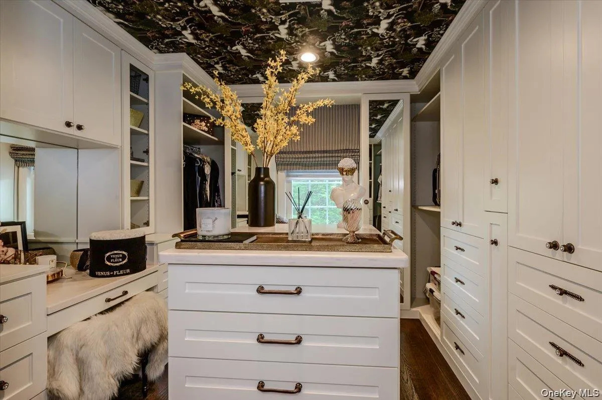 76 Bay Road, Huntington, NY, 4 Bedrooms Bedrooms, 9 Rooms Rooms,4 BathroomsBathrooms,Residential,For Rent,Bay,0,1063288 76 Bay Road, Huntington, NY, 4 Bedrooms Bedrooms, 9 Rooms Rooms,4 BathroomsBathrooms,Residential,For Rent,Bay,0,1063288