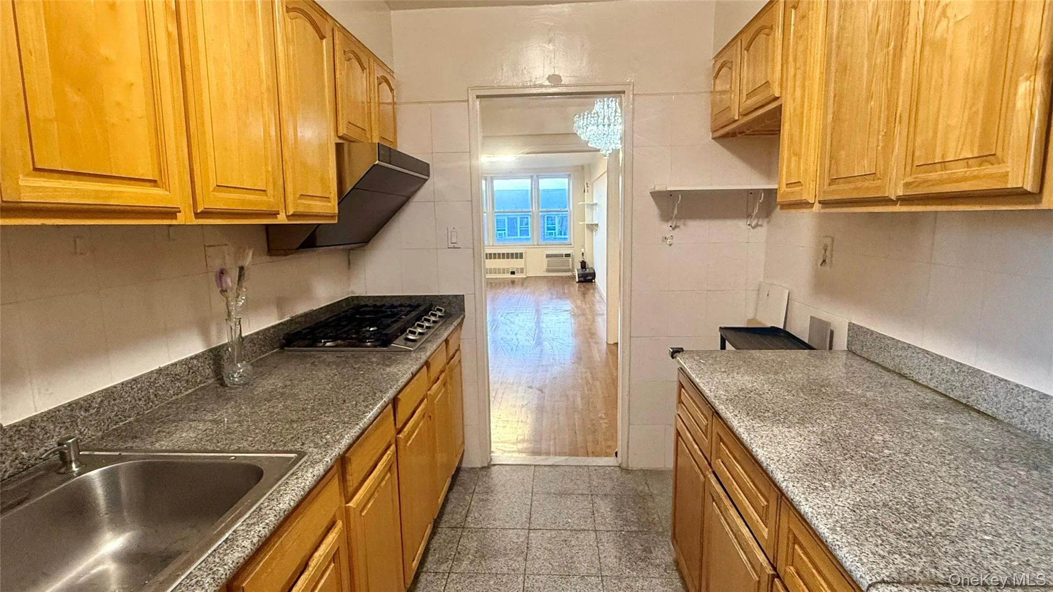 144-70 41st Avenue, New York, NY, 2 Bedrooms Bedrooms, 6 Rooms Rooms,1 BathroomBathrooms,Residential,For Rent,41st,0,1063292 144-70 41st Avenue, New York, NY, 2 Bedrooms Bedrooms, 6 Rooms Rooms,1 BathroomBathrooms,Residential,For Rent,41st,0,1063292