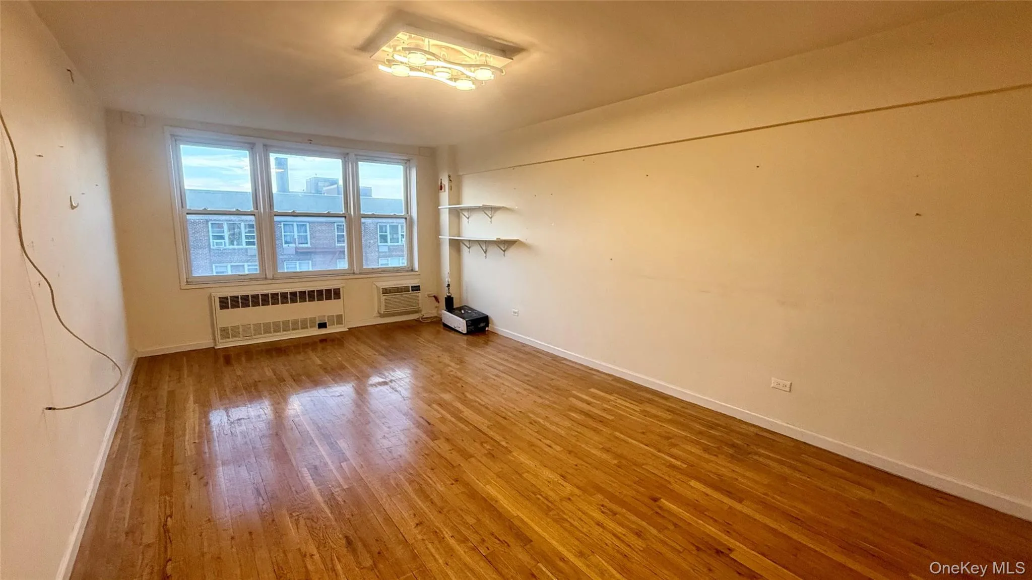 144-70 41st Avenue, New York, NY, 2 Bedrooms Bedrooms, 6 Rooms Rooms,1 BathroomBathrooms,Residential,For Rent,41st,0,1063292 144-70 41st Avenue, New York, NY, 2 Bedrooms Bedrooms, 6 Rooms Rooms,1 BathroomBathrooms,Residential,For Rent,41st,0,1063292