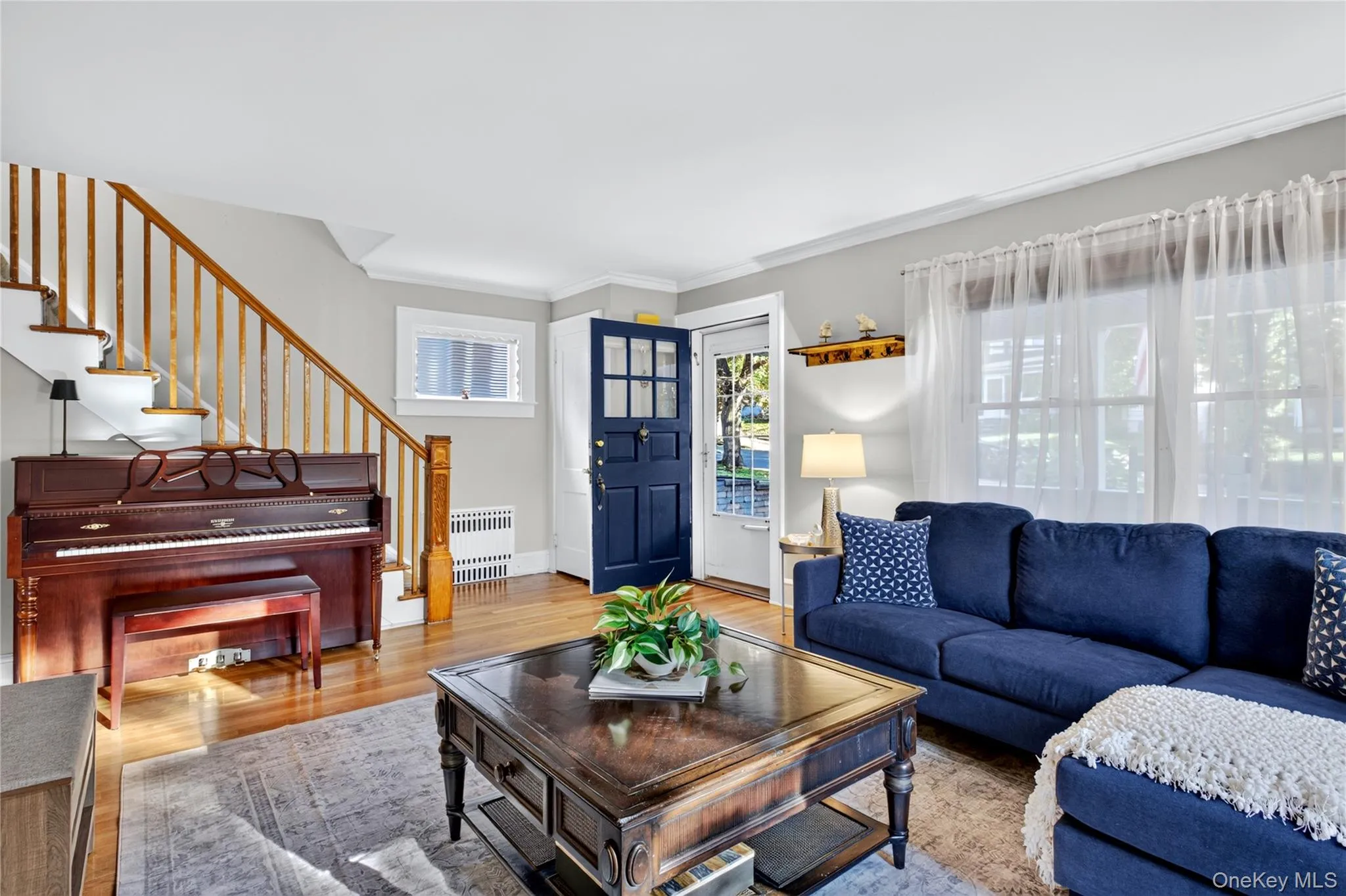 5 Fairview Avenue, North Hempstead, NY, 3 Bedrooms Bedrooms, 7 Rooms Rooms,2 BathroomsBathrooms,Residential,For Rent,Fairview,0,1063311 5 Fairview Avenue, North Hempstead, NY, 3 Bedrooms Bedrooms, 7 Rooms Rooms,2 BathroomsBathrooms,Residential,For Rent,Fairview,0,1063311