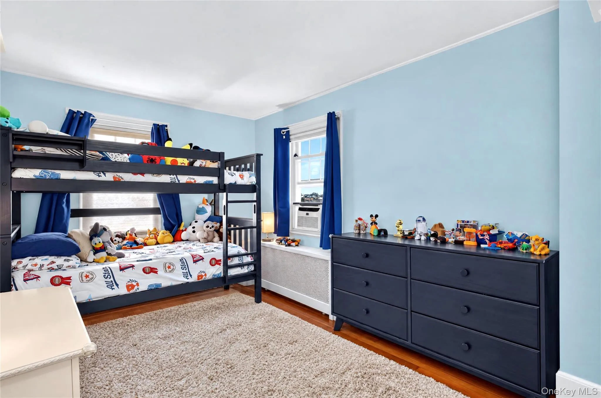 5 Fairview Avenue, North Hempstead, NY, 3 Bedrooms Bedrooms, 7 Rooms Rooms,2 BathroomsBathrooms,Residential,For Rent,Fairview,0,1063311 5 Fairview Avenue, North Hempstead, NY, 3 Bedrooms Bedrooms, 7 Rooms Rooms,2 BathroomsBathrooms,Residential,For Rent,Fairview,0,1063311